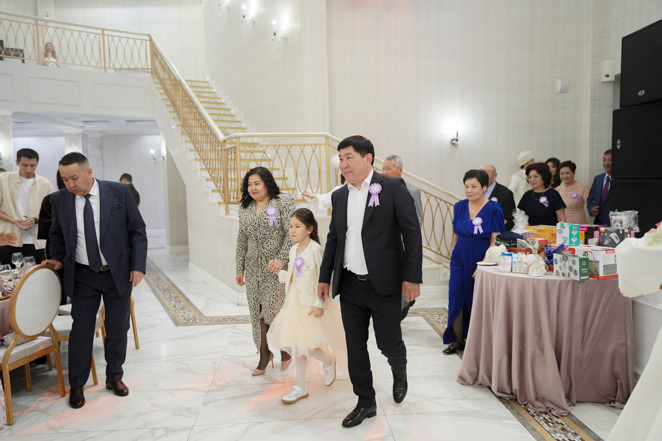 Dana uzatu. Фотограф Ернар Ержанов