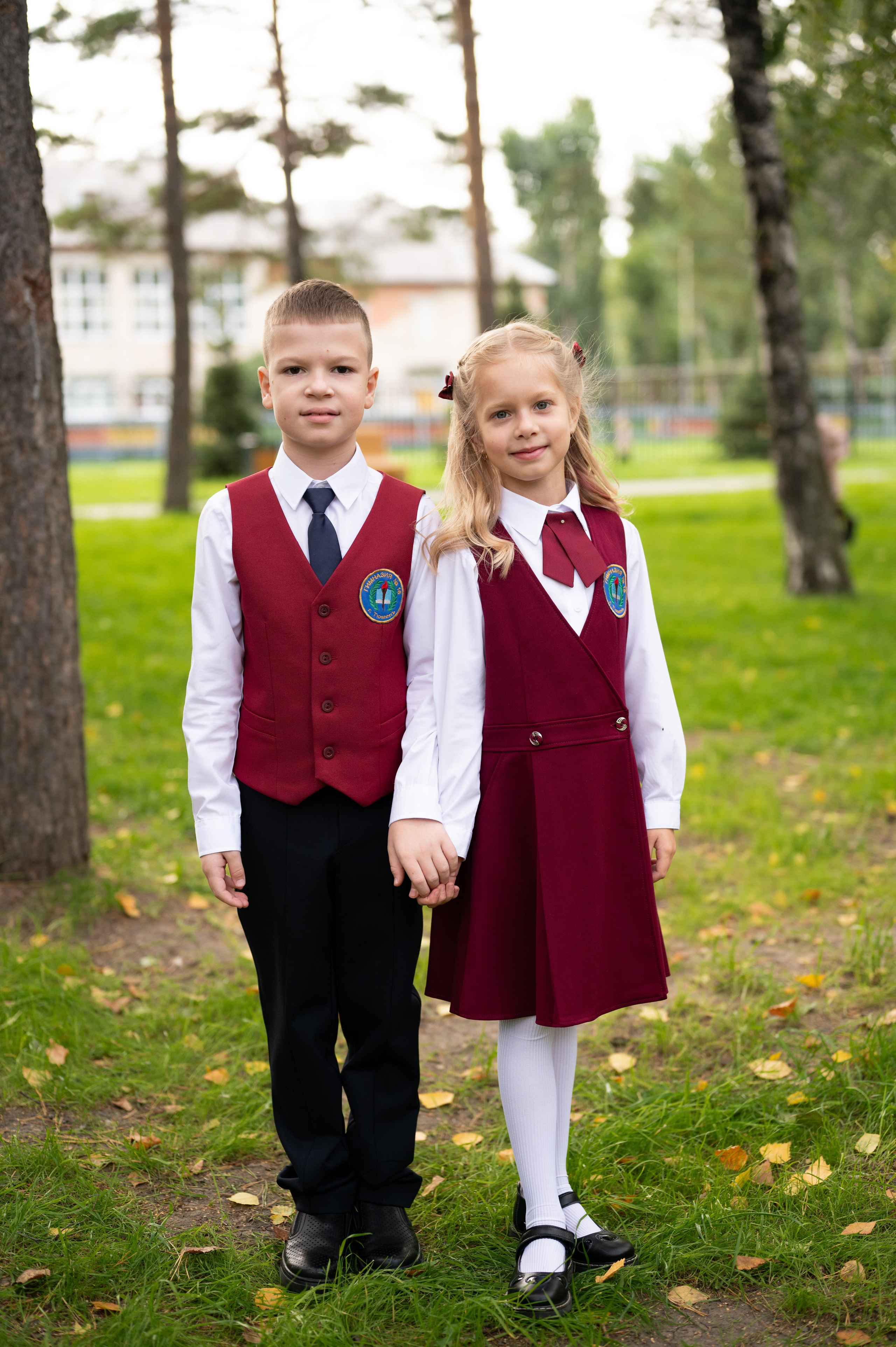 1 сентября 16 гимназия 2 класс (линейка + в классе+ на улице). Фотограф новорожденных, семейный детский в Тюмени Татьяна Морозова