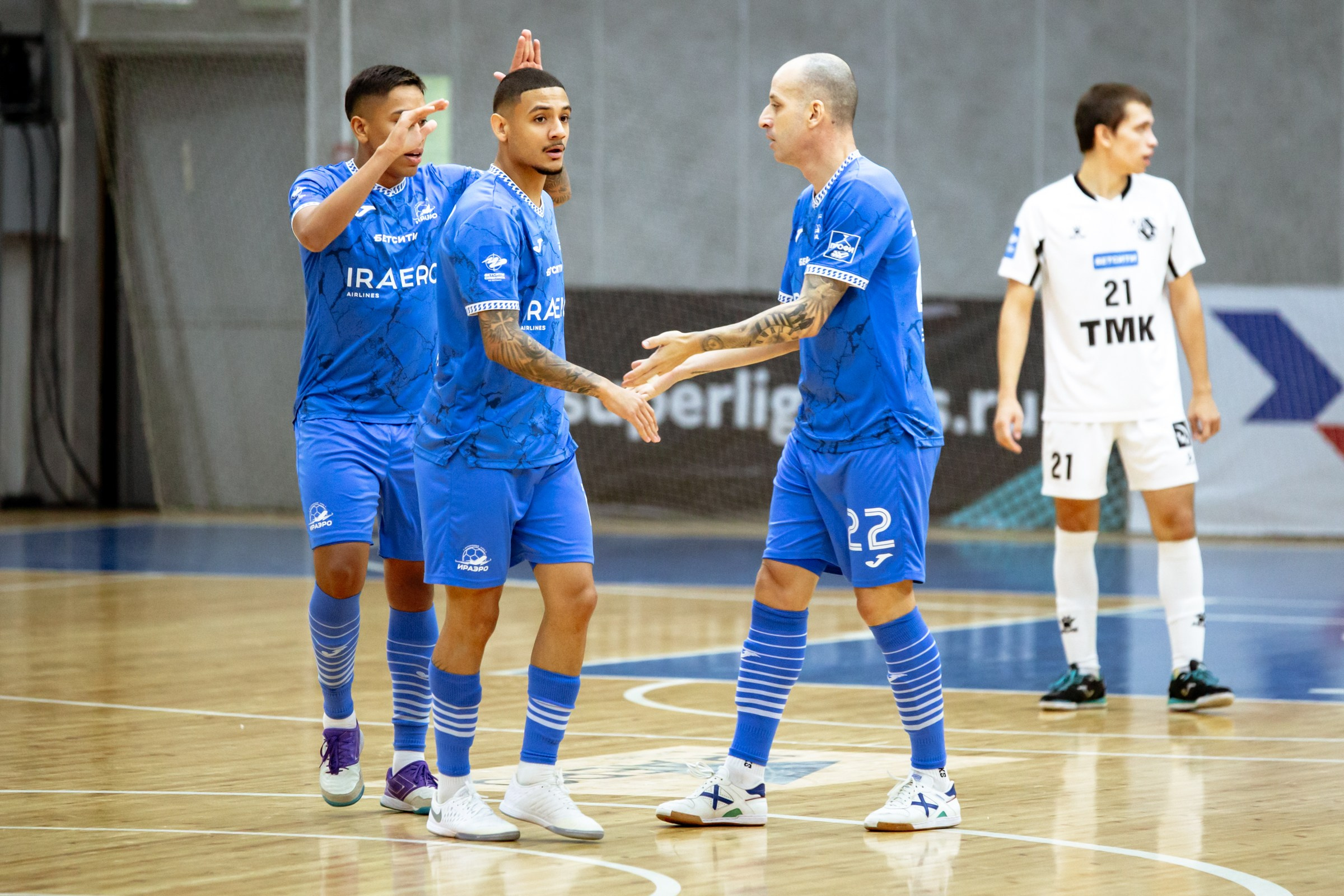 БЕТСИТИ Суперлига по футзалу | ИрАэро — Синара | 11.10.25. Фотограф в Иркутске Евгения Айвазова