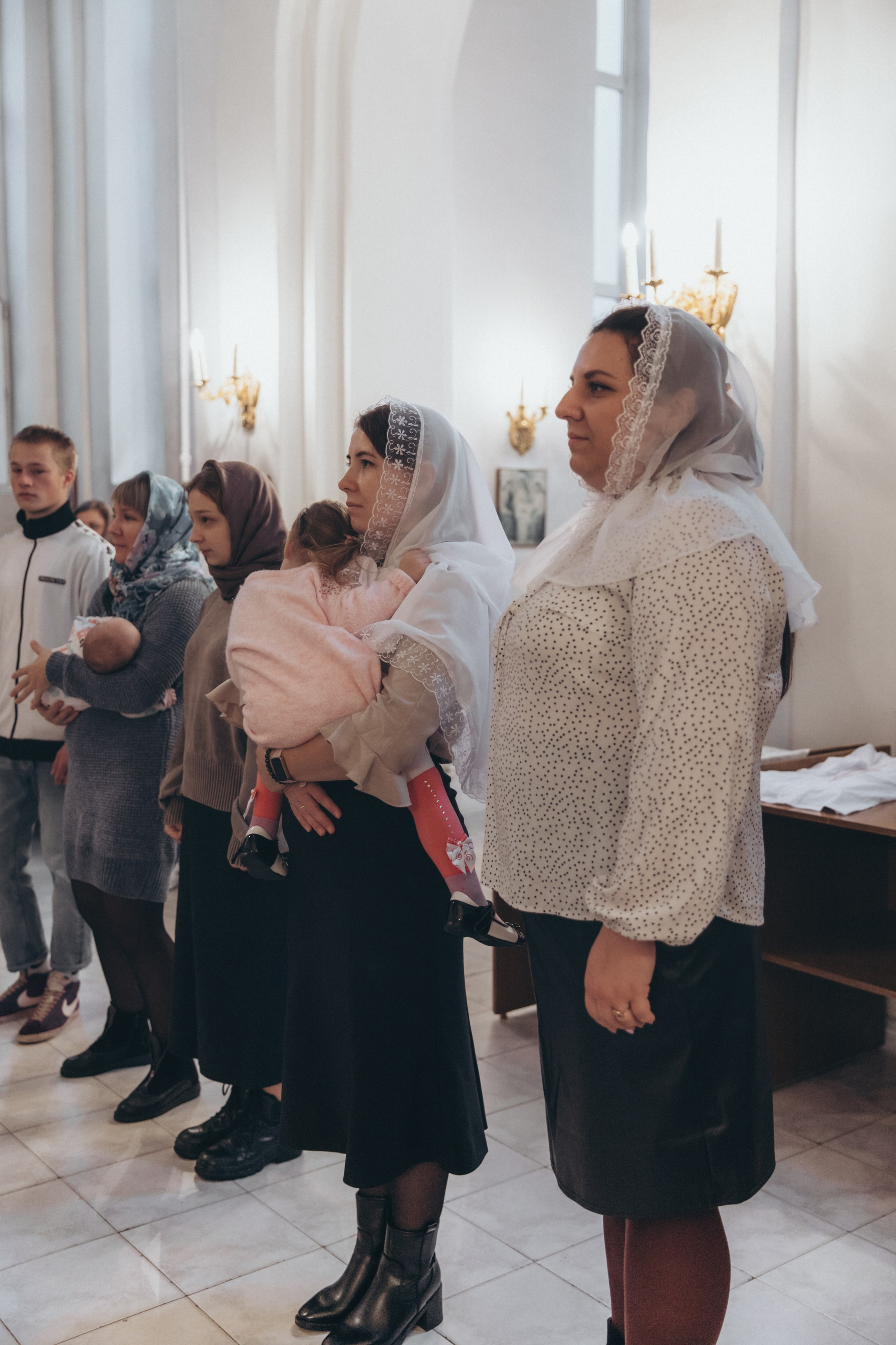 Крещение Веры. Фотограф на крещение в Рязани. Семейный фотограф