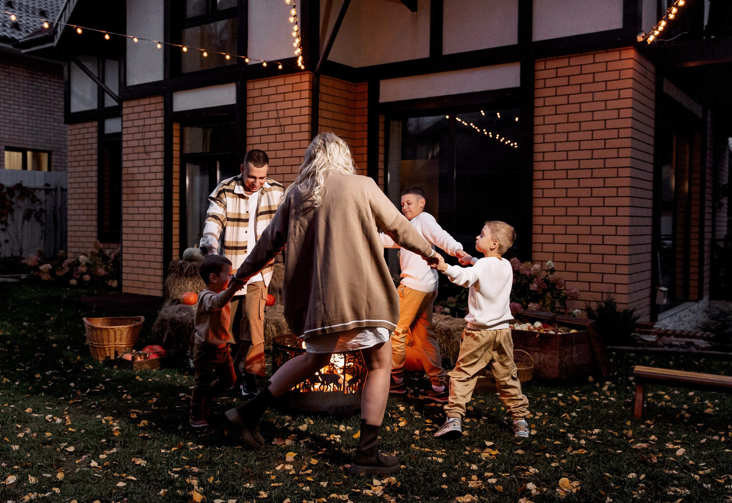 Эдуард и Дарья с сыновьями. Свадебный и семейный фотограф в Челябинске Юлия Ишимова