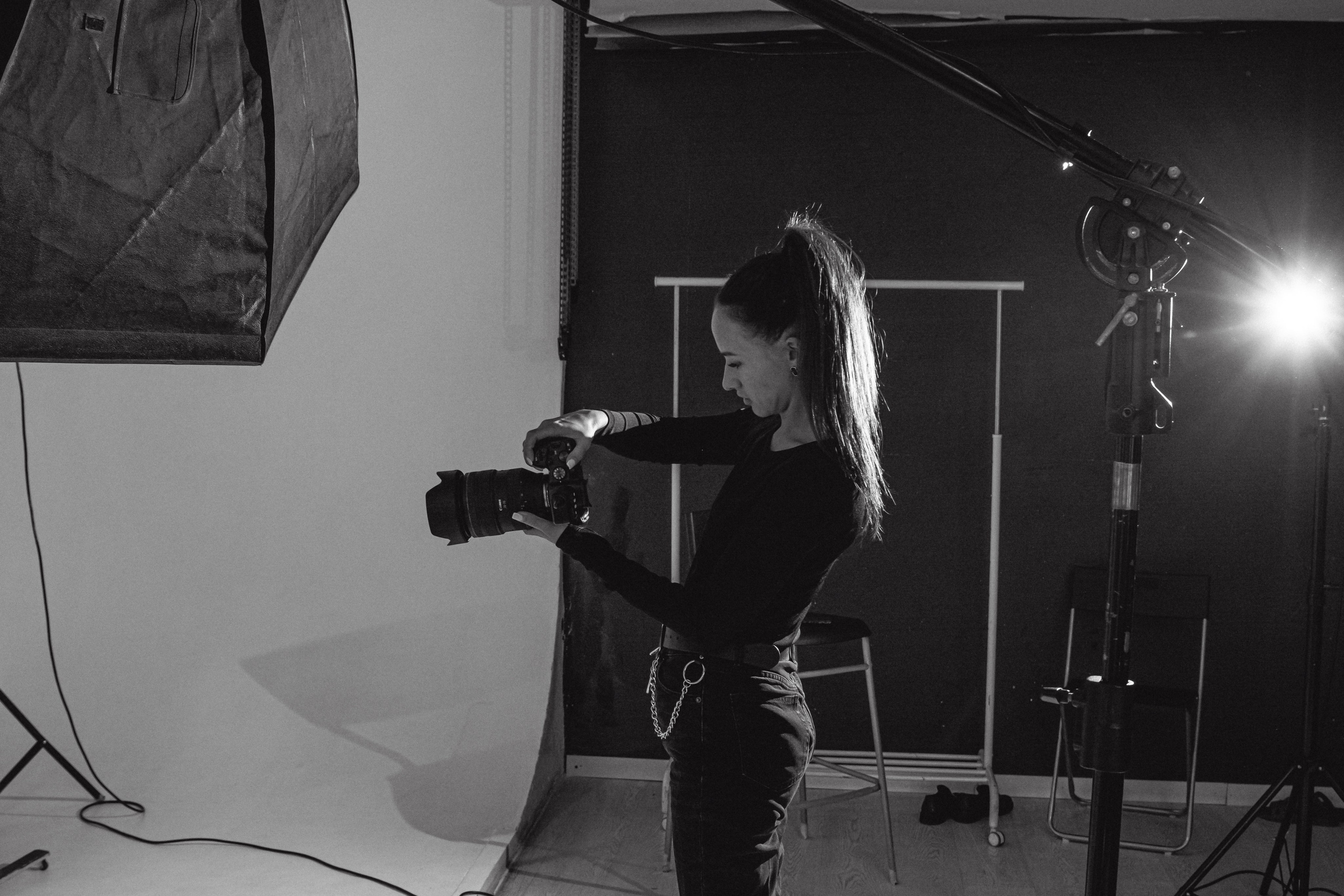 Фэшн-съёмка участниц Миссис Бизнес Гатчина 2023. Портретный фотограф в Санкт-Петербурге Дмитриева Наталия