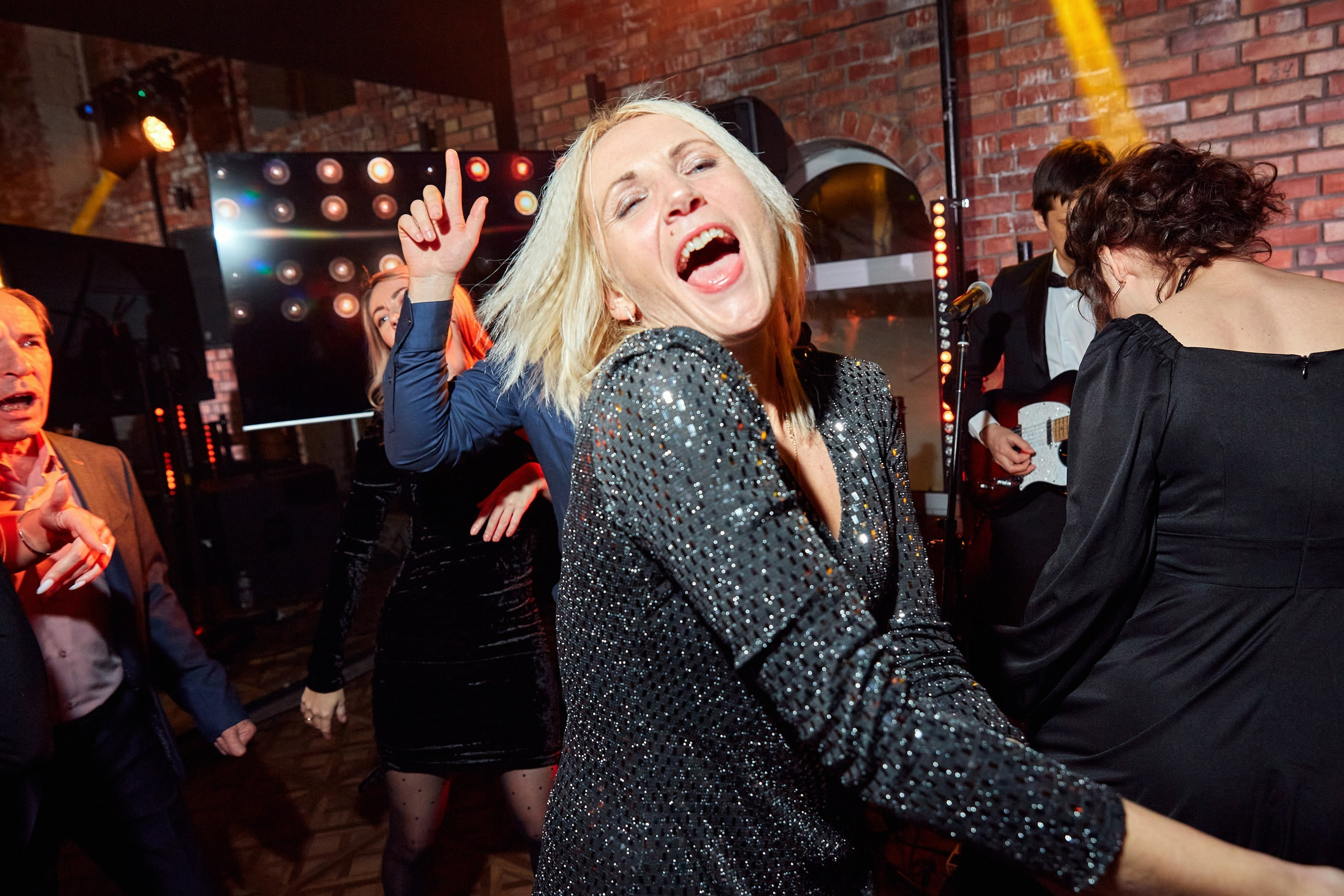 Компания Clarity / Пространство HIDE. Антон Артюшин, портретный фотограф. Москва