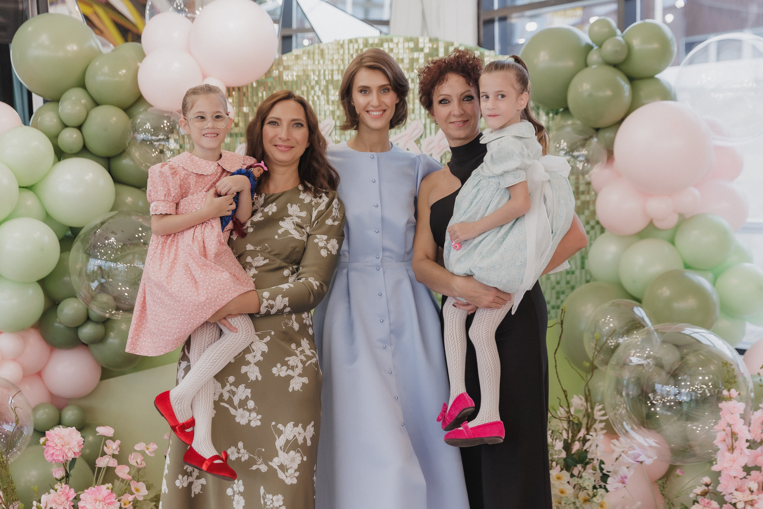 Николь и Ребекка. Фотограф в Волгограде — Александра Искандерова