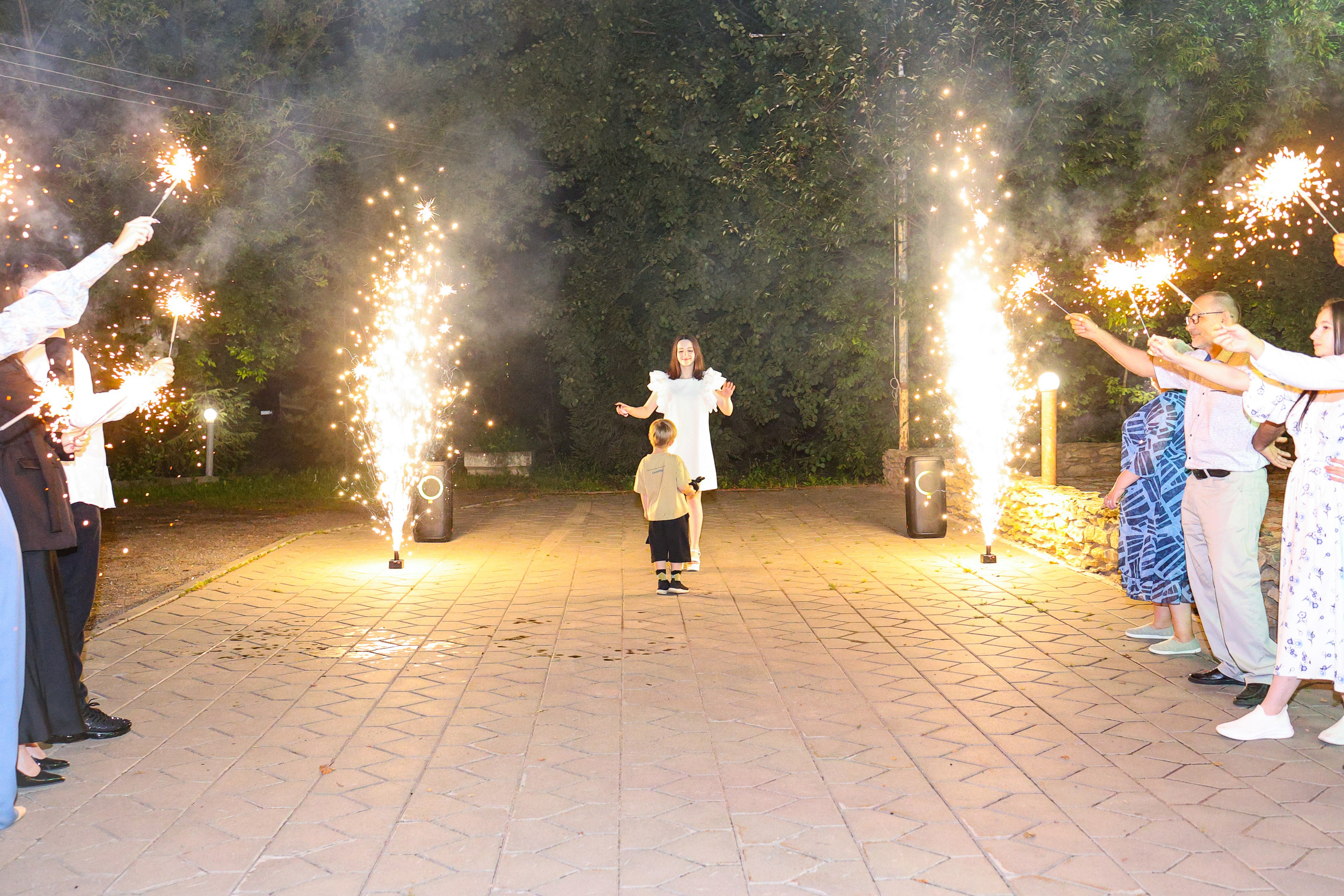 Ведущий на Свадьбу в Туле!. НаВеселе…)) Тамада (Ведущий) в Туле! Юбилеи, Свадьбы, Корпоративы! Ростовые куклы! И всё необходимое для Вашего Праздника!