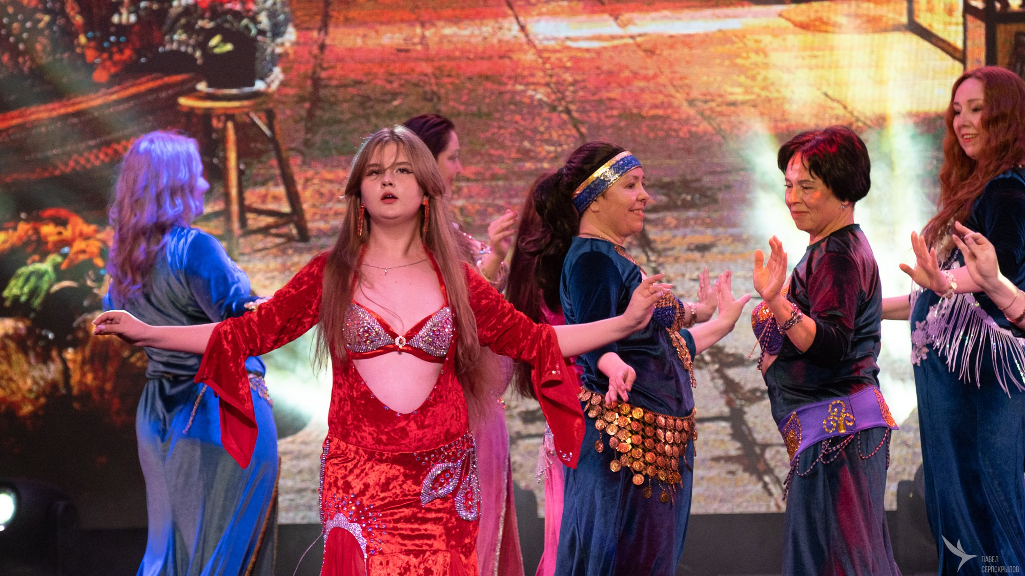 Отчетный концерт школы танцев «Танцевальный островок». Репортажный фотограф в Казани Павел Серпокрылов