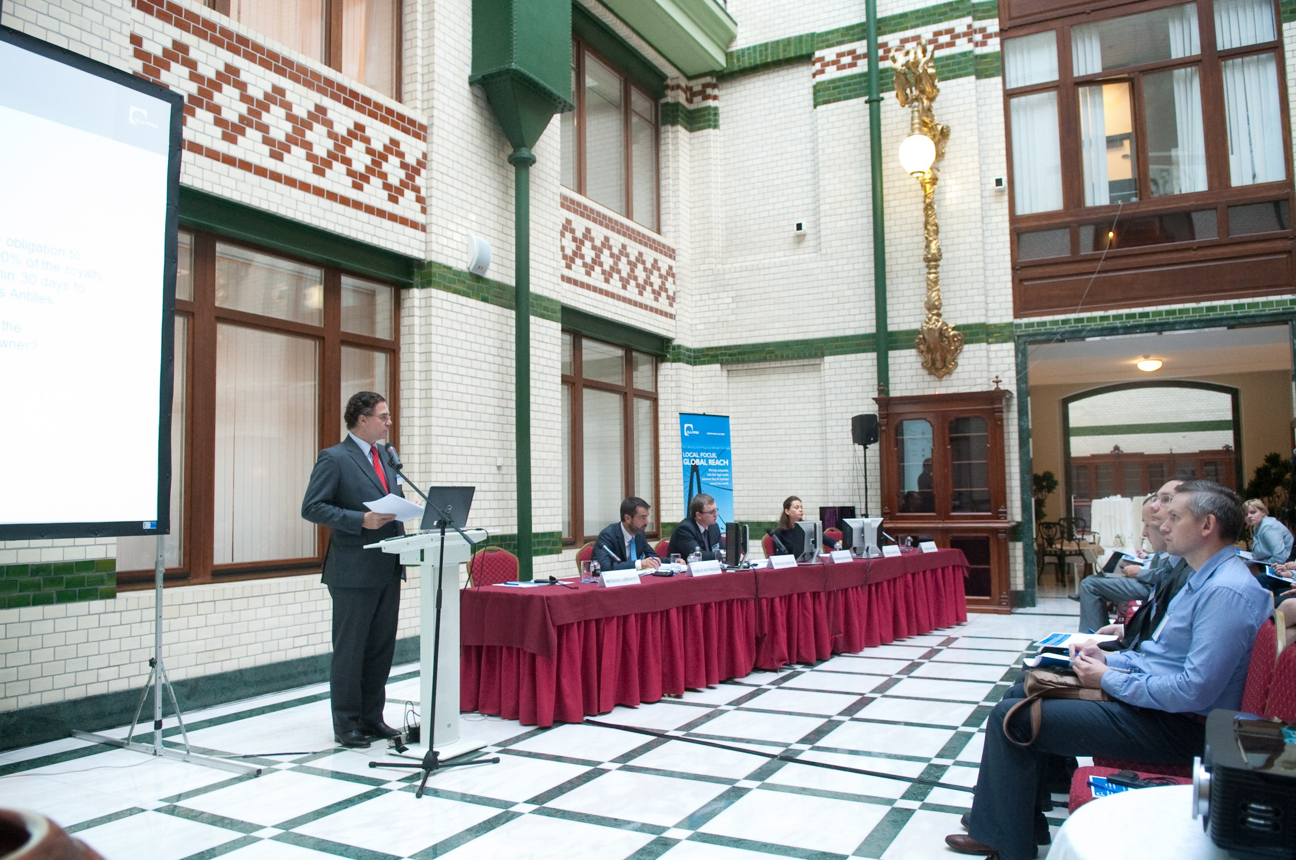 DLA Piper. Портретный и семейный фотограф в Санкт-Петербурге Эдуард Потемкин