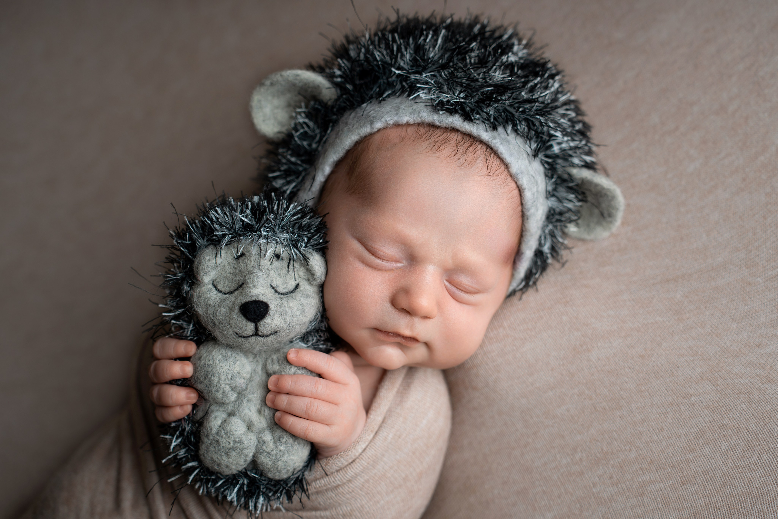 Ньюборн. Фотограф новорожденных Оренбург и свадебный фотограф Оренбург