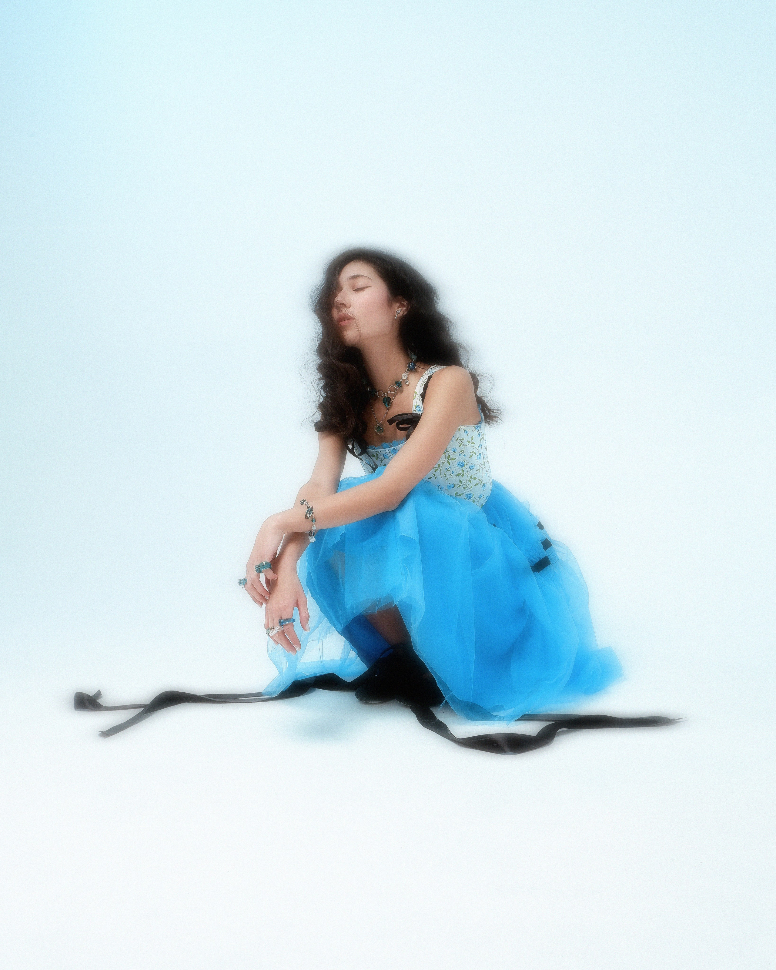 QLING.STUDIOxWISMMIND. ANNA — PHOTOGRAPHER