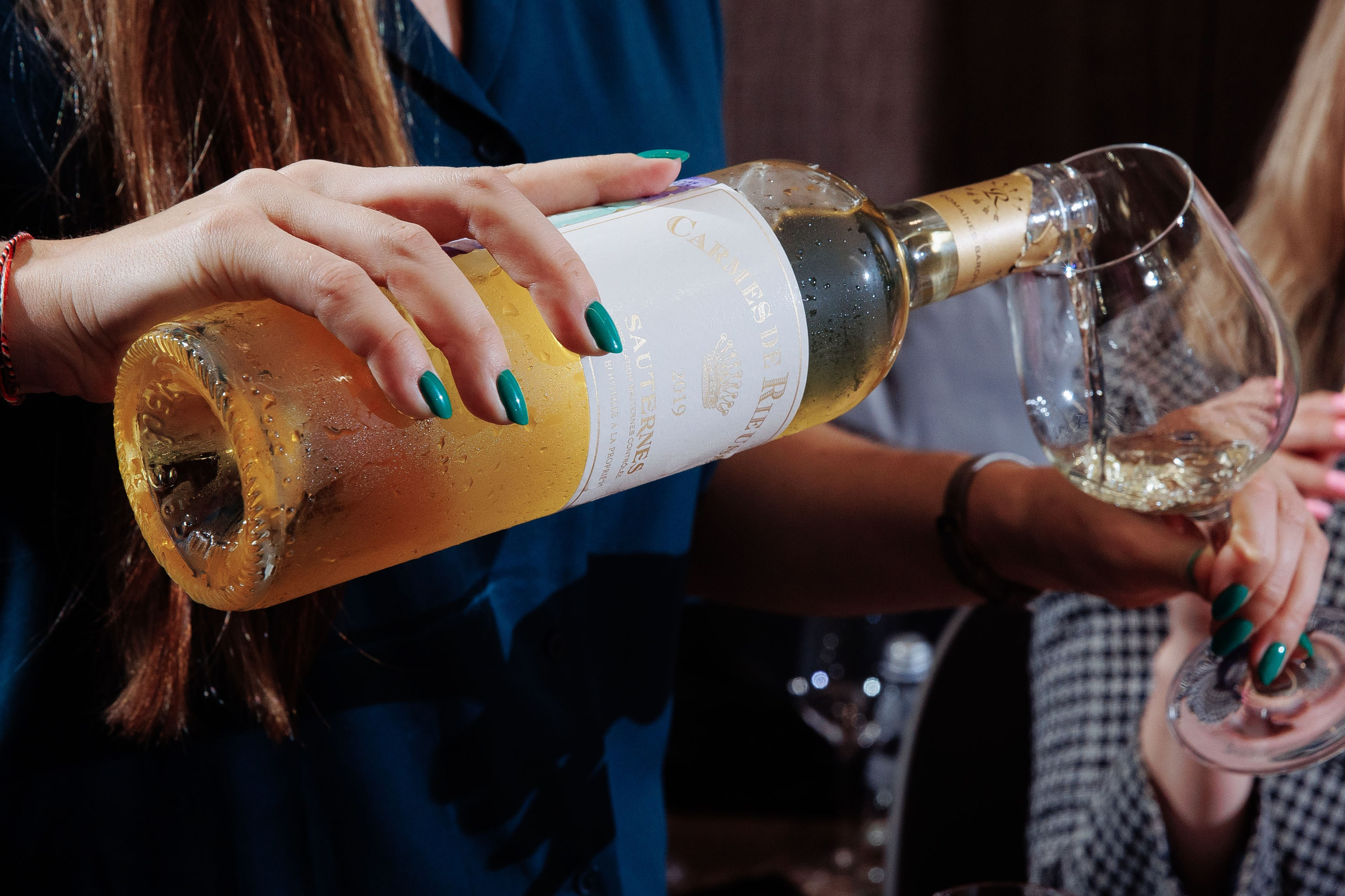 Дегустация Вина в SimpleWine. Репортажный фотограф на мероприятие в Москве Алексей Терентьев