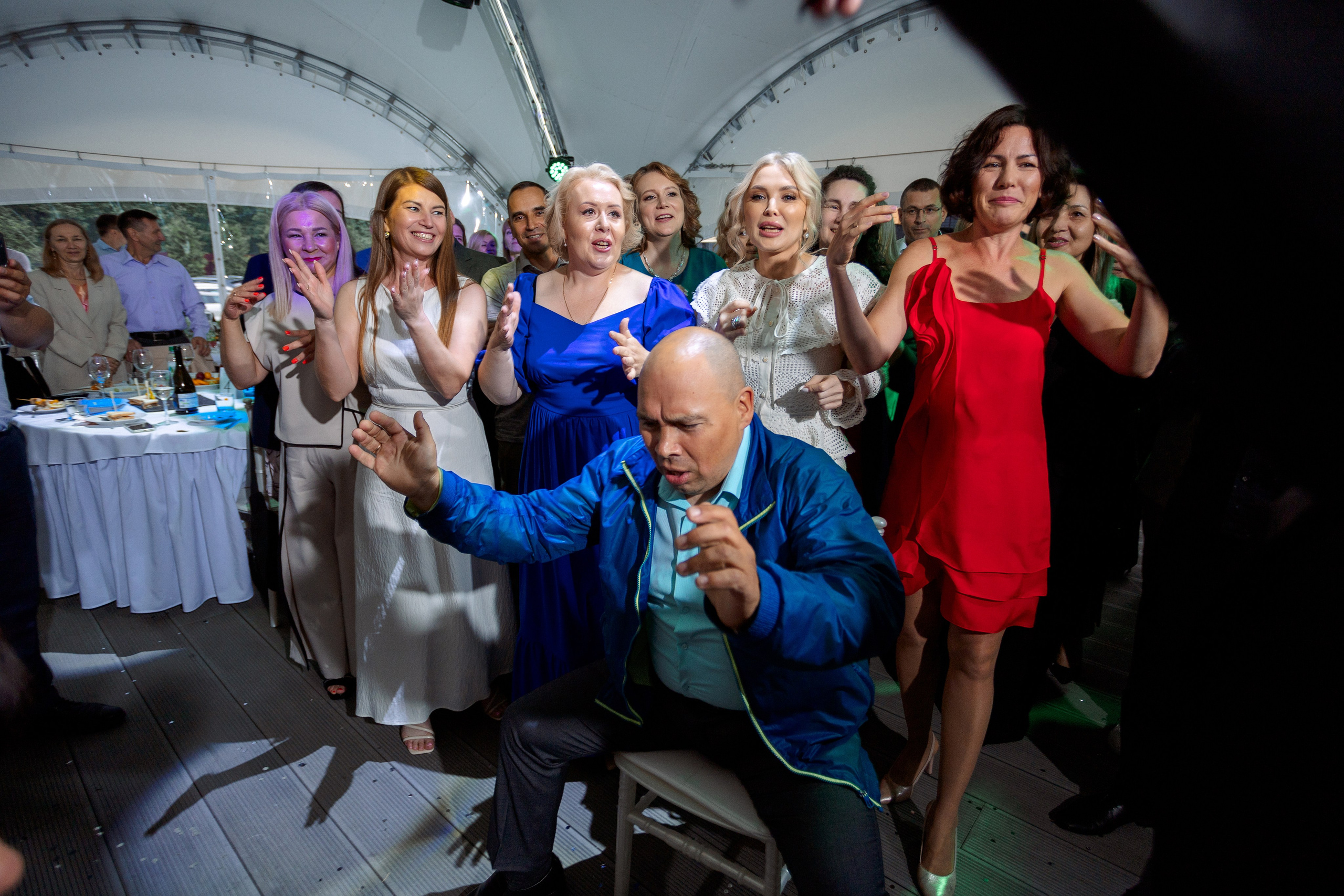 ВЫПУСКНОЙ: Волки-Липки. Все фото. Профессиональный фотограф в Ижевске Леша Петров