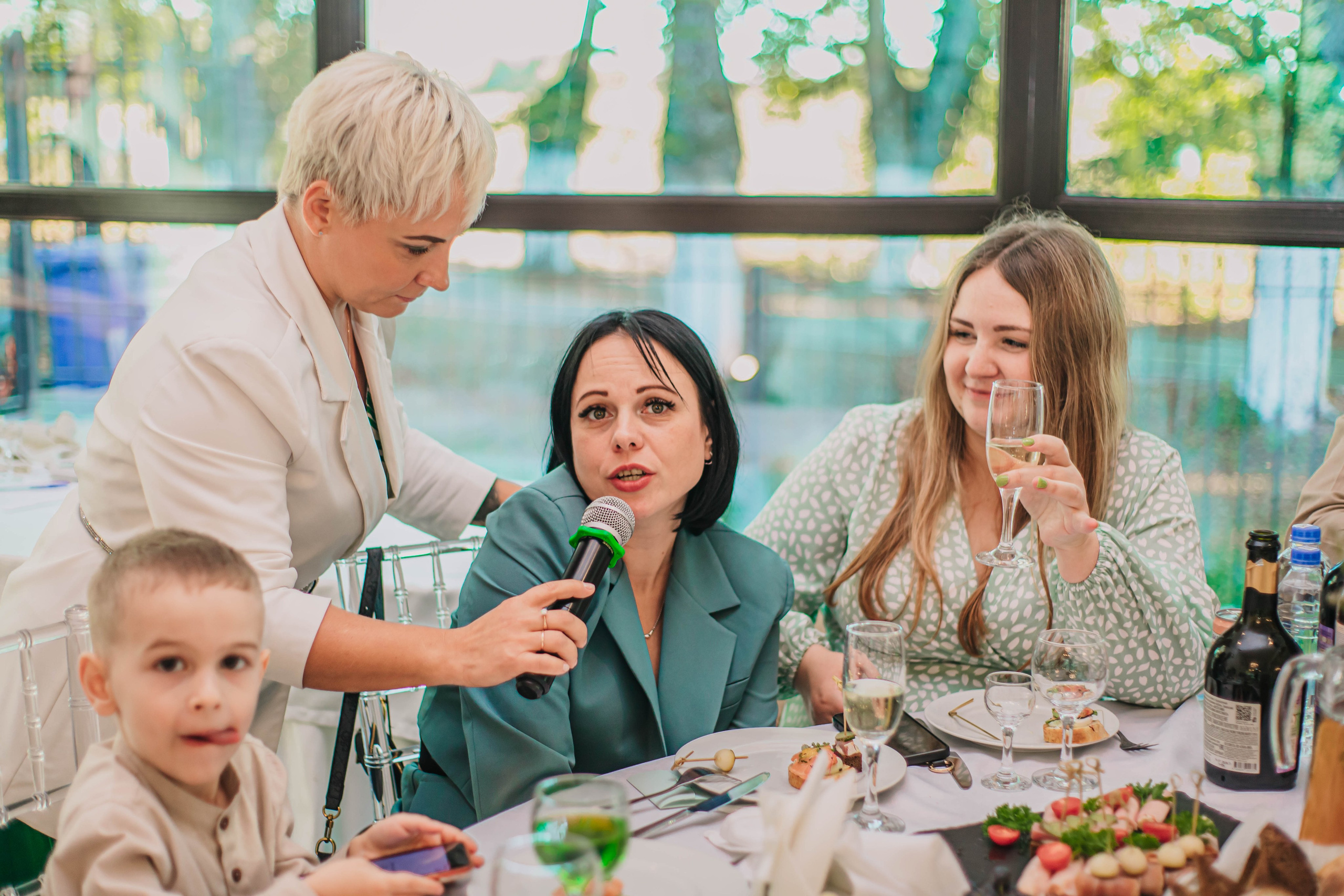 Вячеслав и Анастасия (пакет «Весь день»). Фотограф Дарья Маташкова