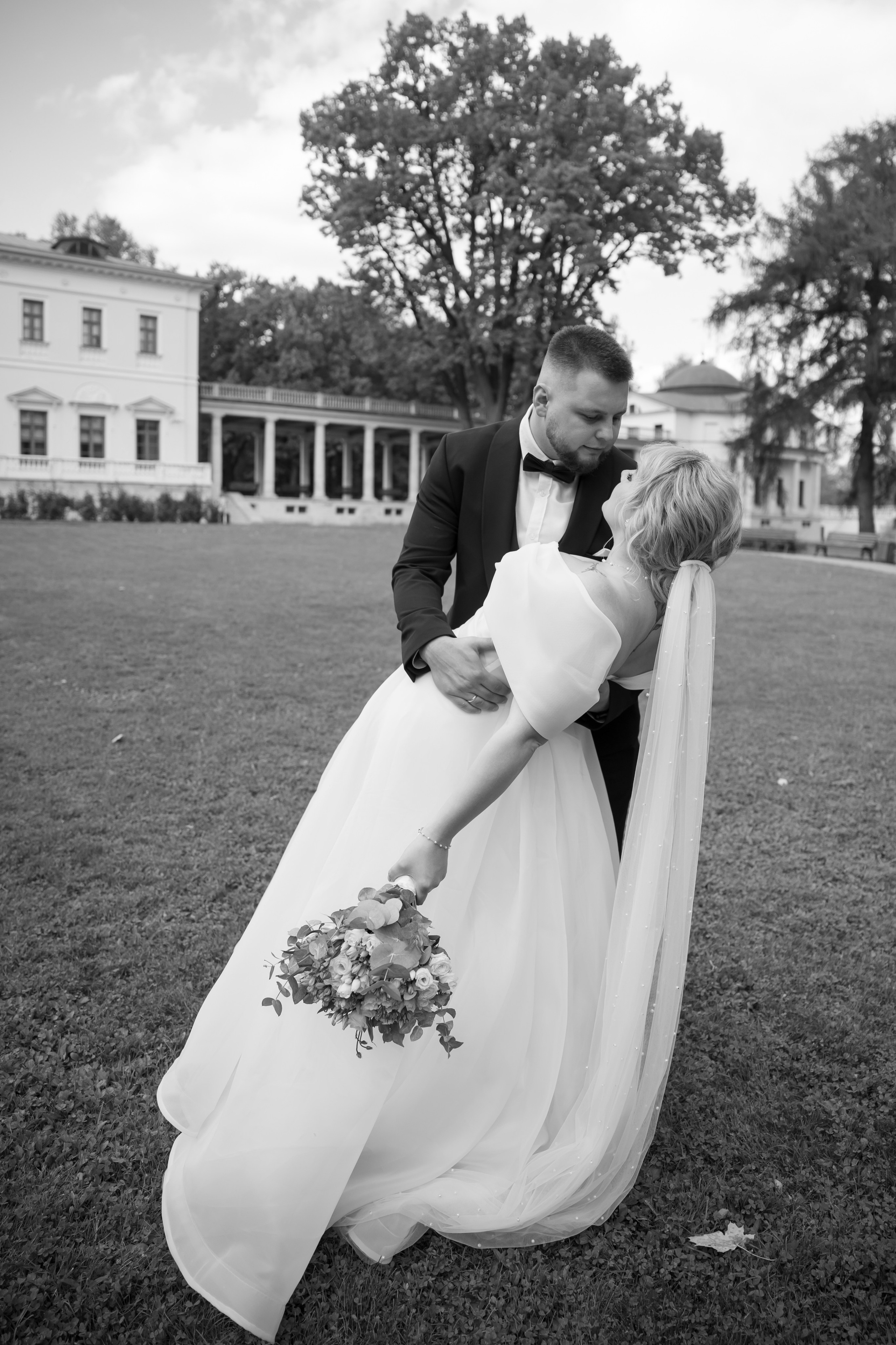 Регистрация и прогулка в Остафьево. Свадебный и репортажный фотограф (Москва, Королев и другие)