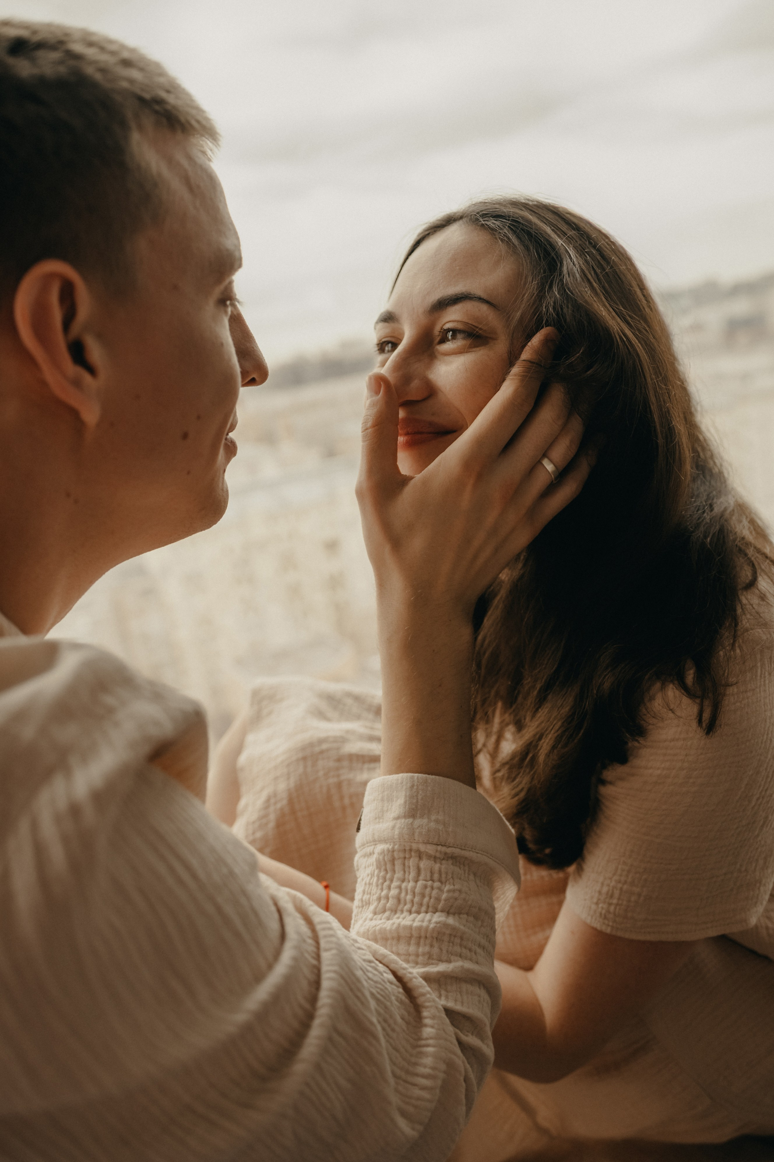 Номер на двоих. Гаврилова Настя семейный фотограф lifestyle в Москве