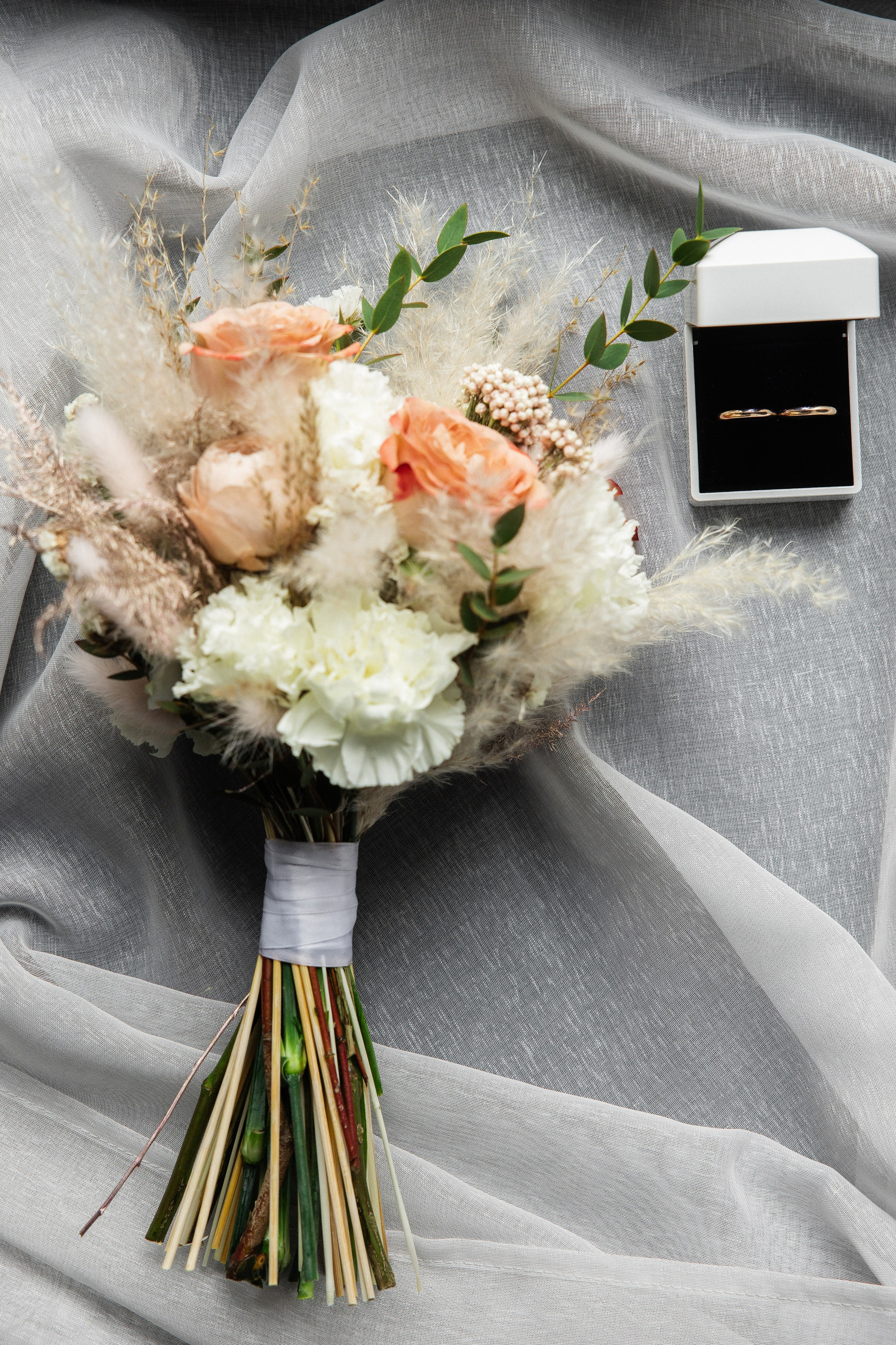 I&J. Свадебный фотограф в Иваново Гитарина Черняева