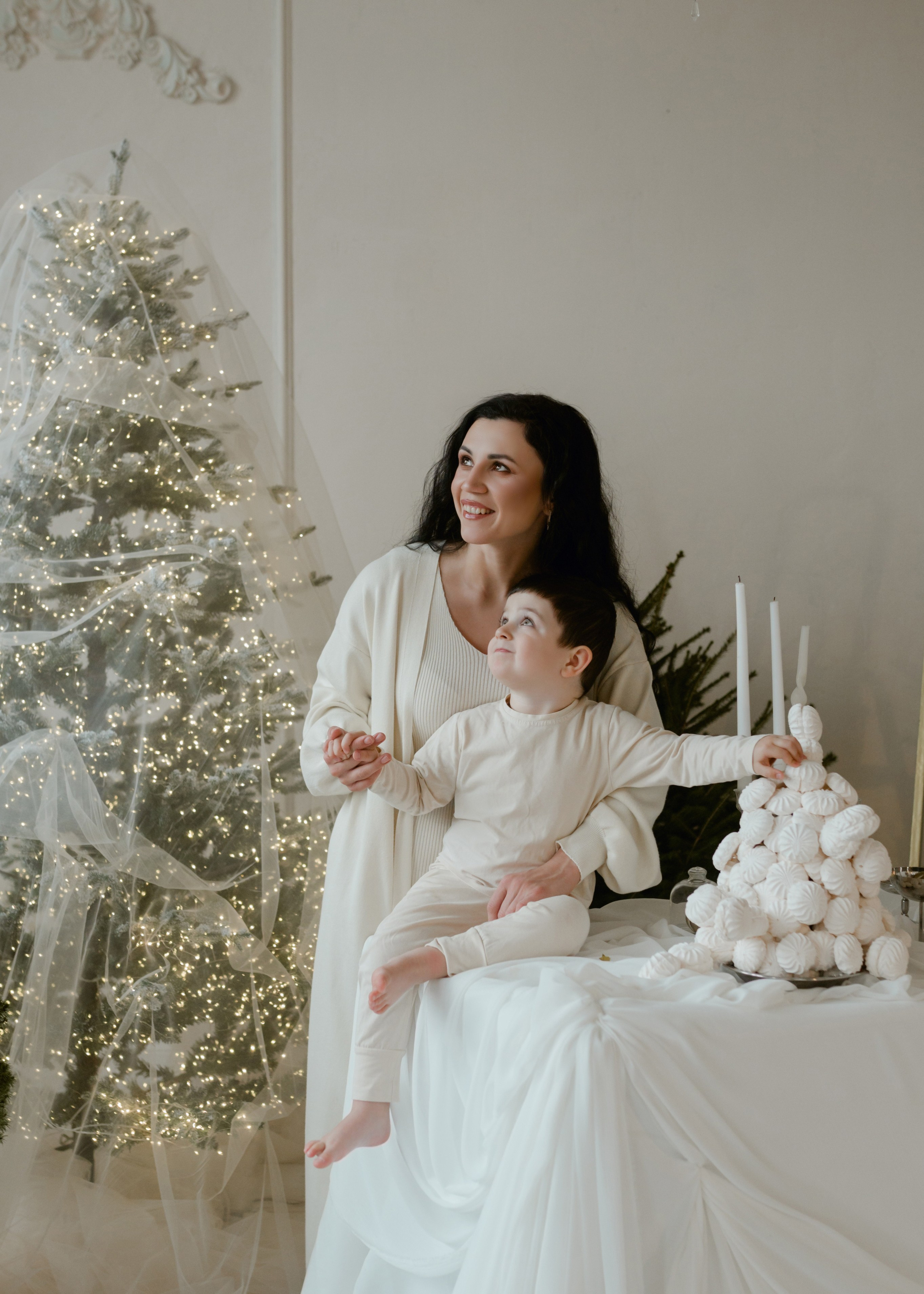 Екатерина, Тема и Ариша. Молоко студия. Свадебный фотограф в городе Минск Крохмалюк Анна