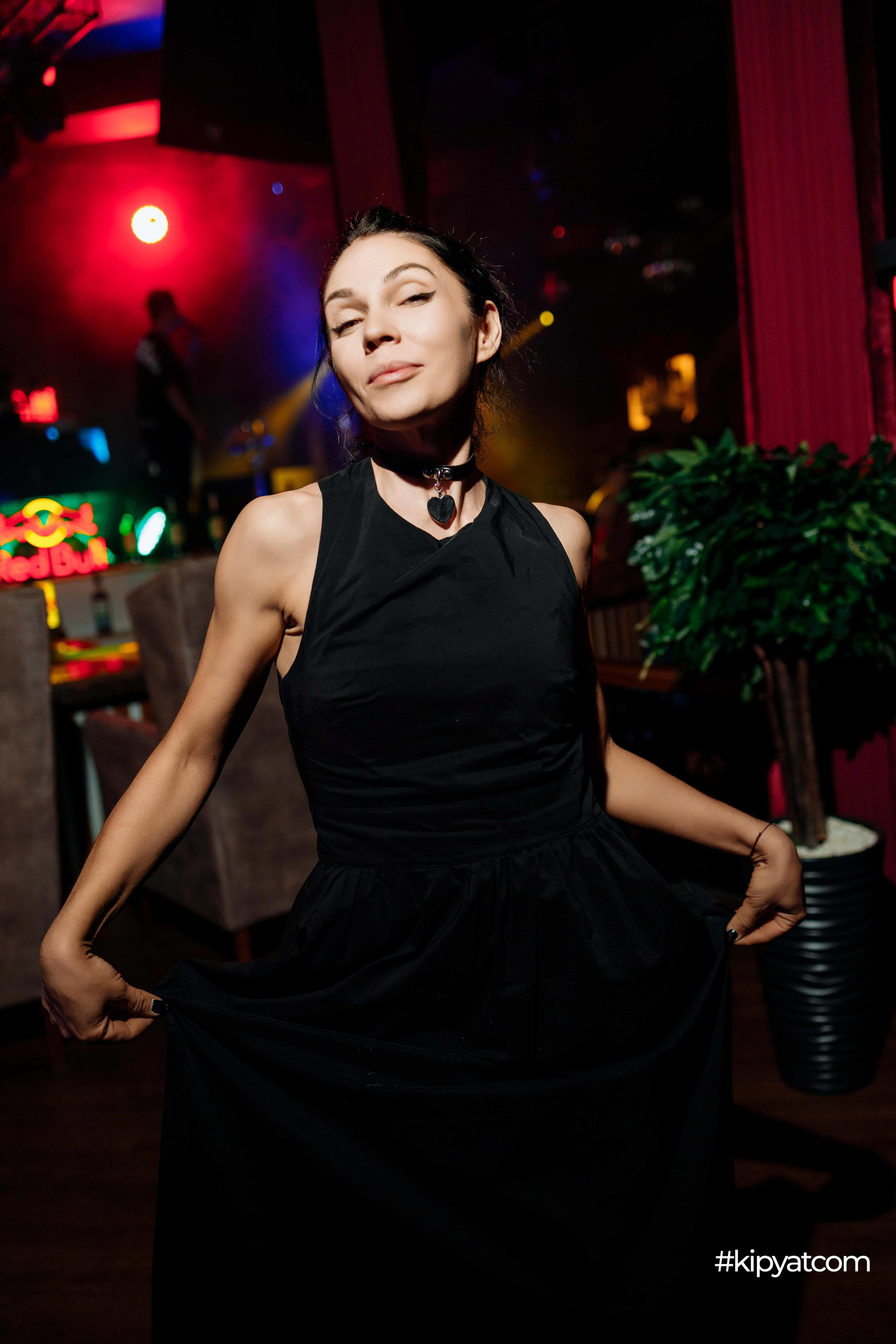 The Queen Prive. Кипятком Шымкент