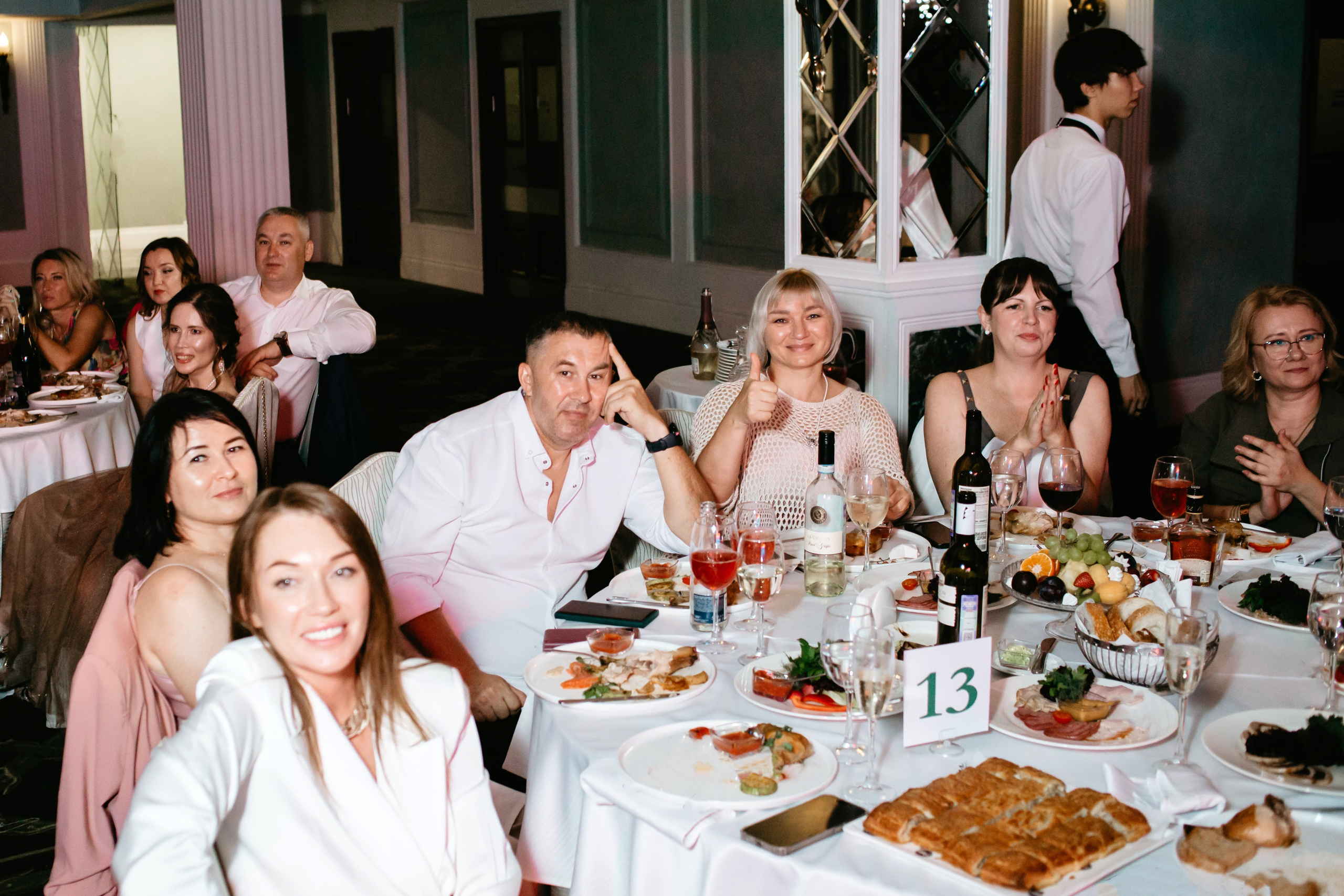 Выпускной 2025 (9класс) 124 школа. Фотограф в Челябинске Ополихина Анна