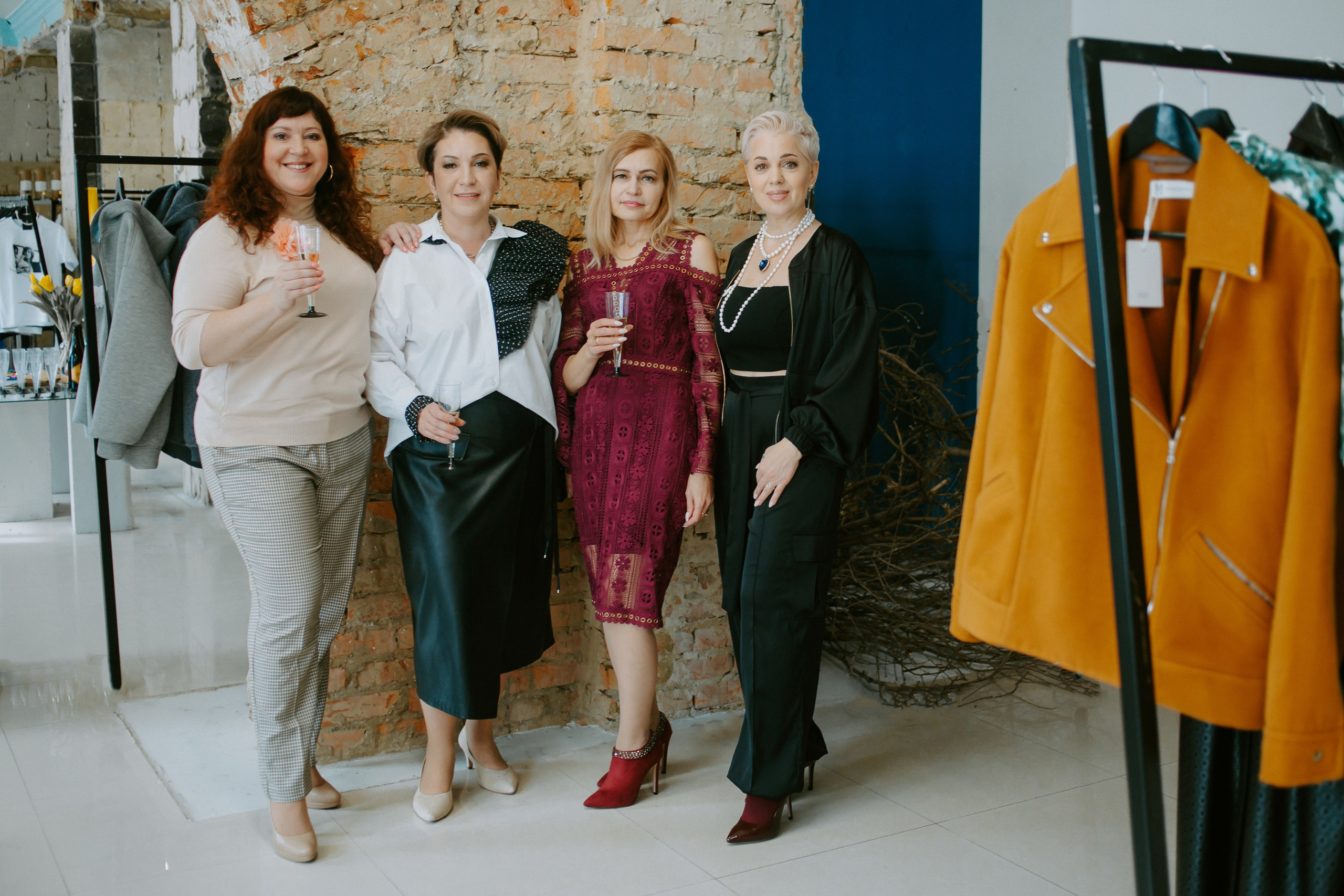 8 марта в ЦДС. Вечер Ольги Любимовой. Фотограф в Челябинске Ополихина Анна