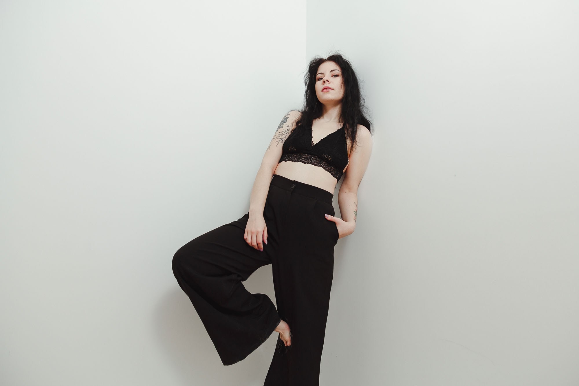 Портретная фотосессия красивой девушки с красивым освещением. Свадебный и портретный фотограф в Липецке, Ельце, Воронеже, Москве, Тамбове 