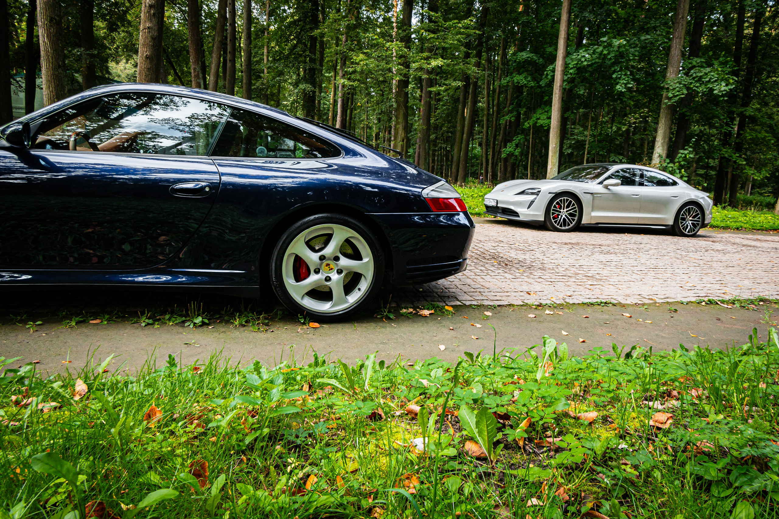 Автовыходные автовыставка фотографии фотограф ретро автомобили музей усадьба Архангельское подмосковье porshe 