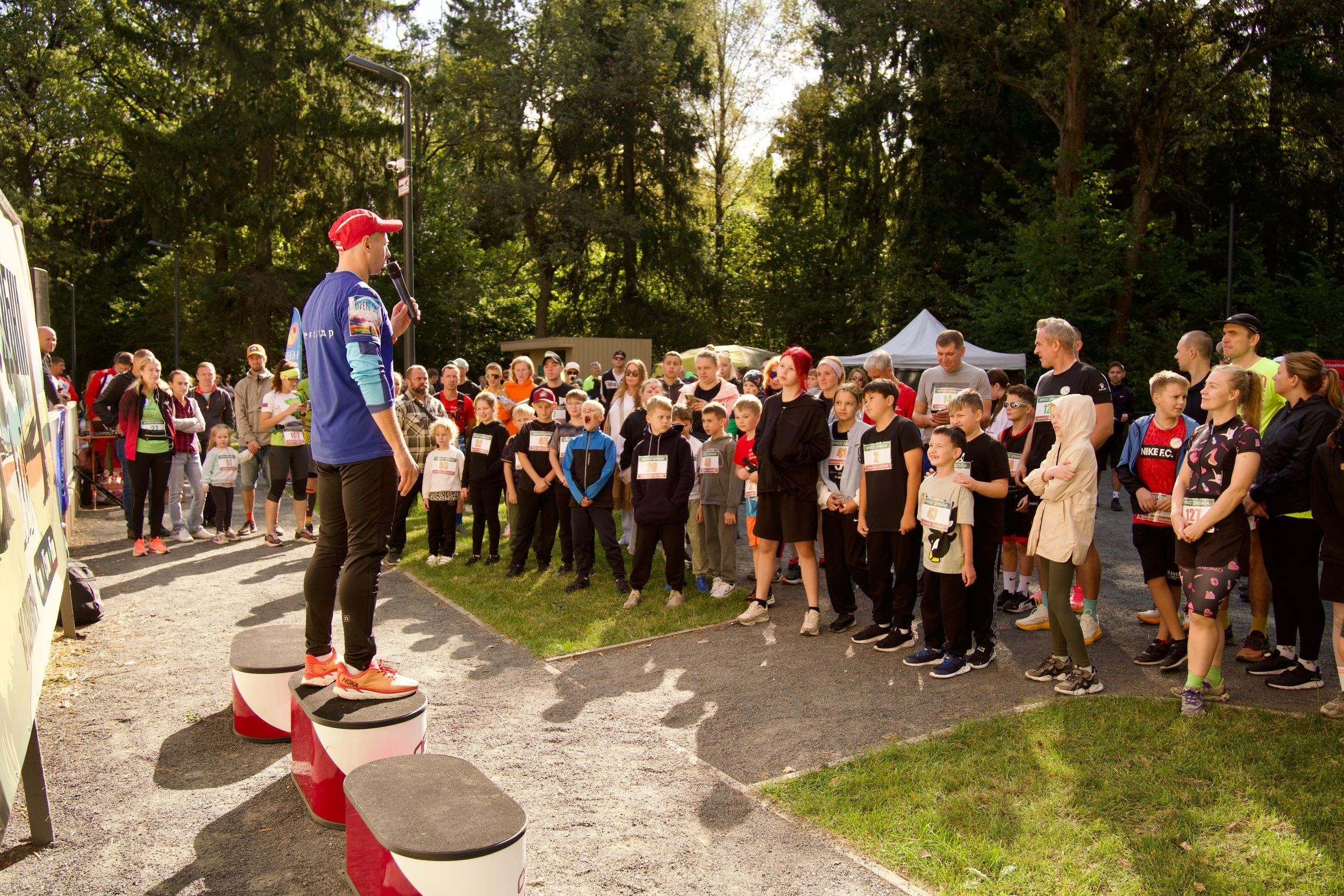 Забег в парке «Дубки». Кафе «БЕЛКА НАШЕПТАЛА». Ну оооочень концептуальное кафе
