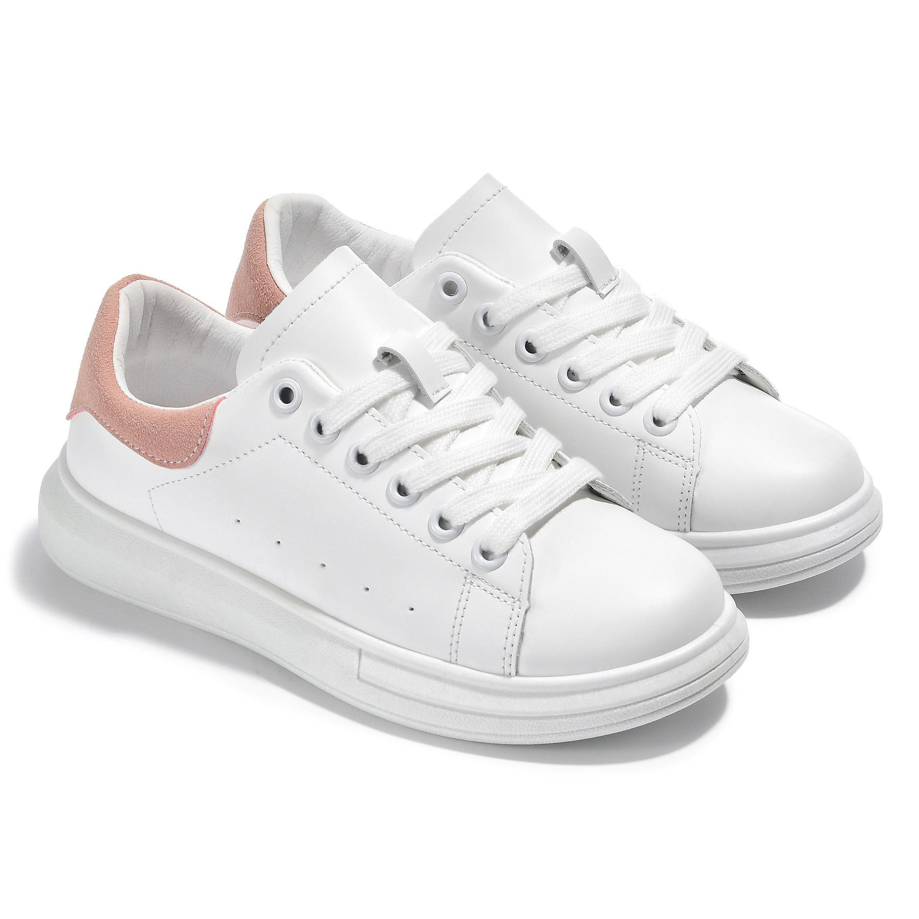 Съёмка обуви для маркетплейсов Ozon, Wildberries в Москве