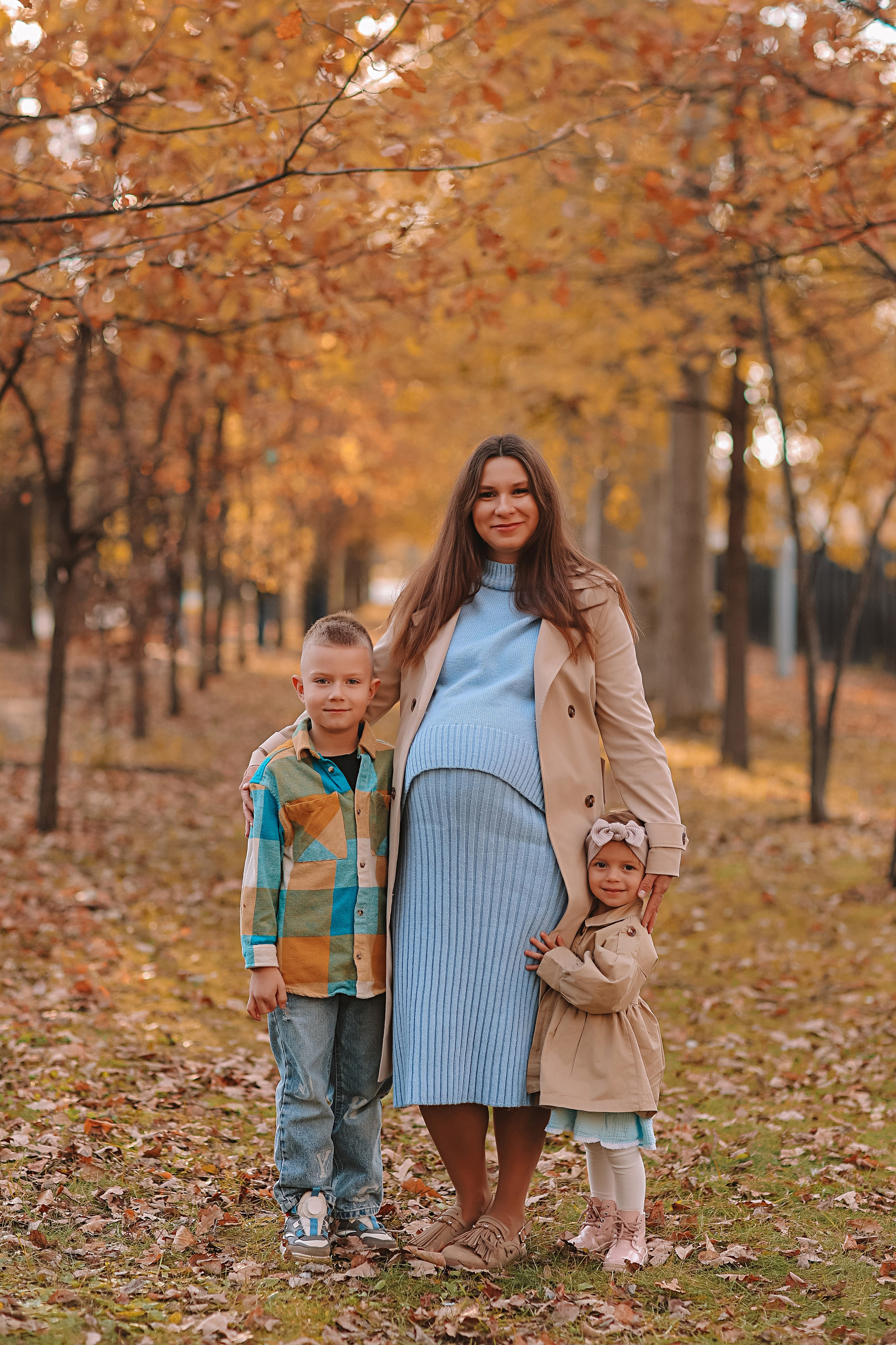 Осень. Семейный фотограф Тюмень, фотограф на роды Салмина Мария