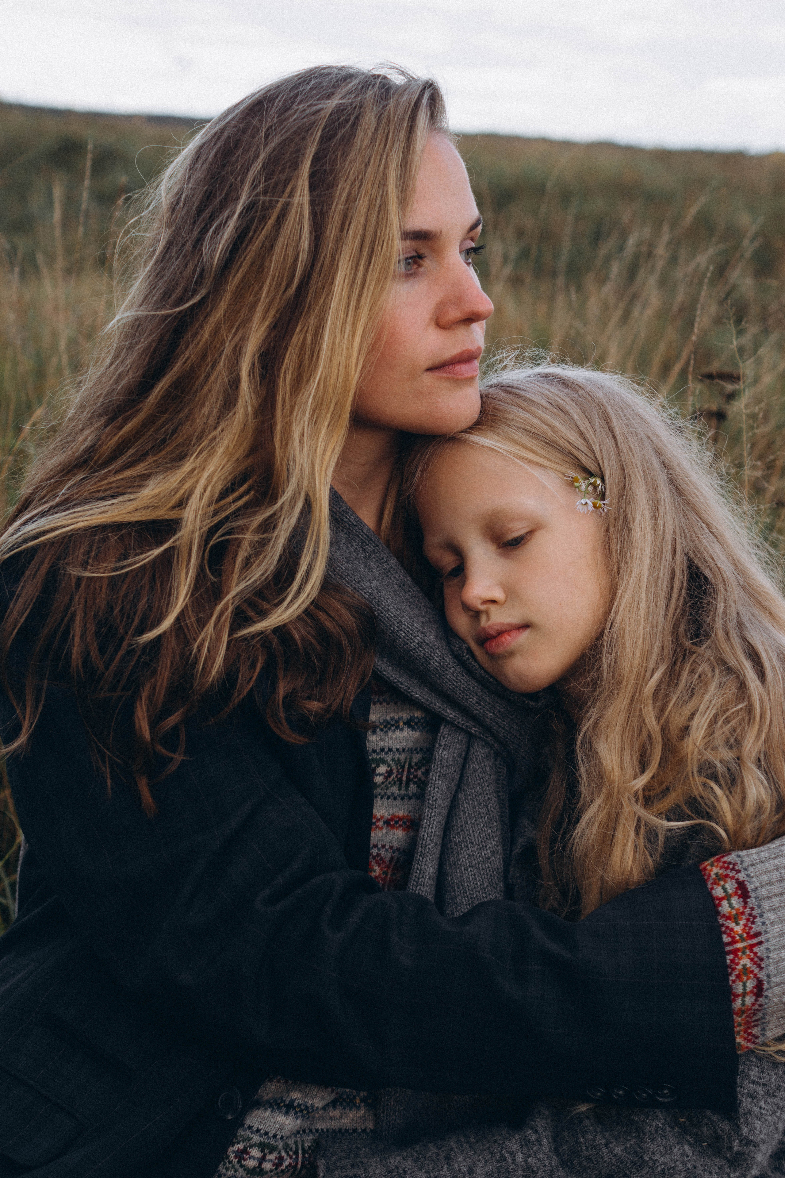 Фотосессия на природе Маша и Лиля. Семейный фотограф в Москве Анастасия Скоголева