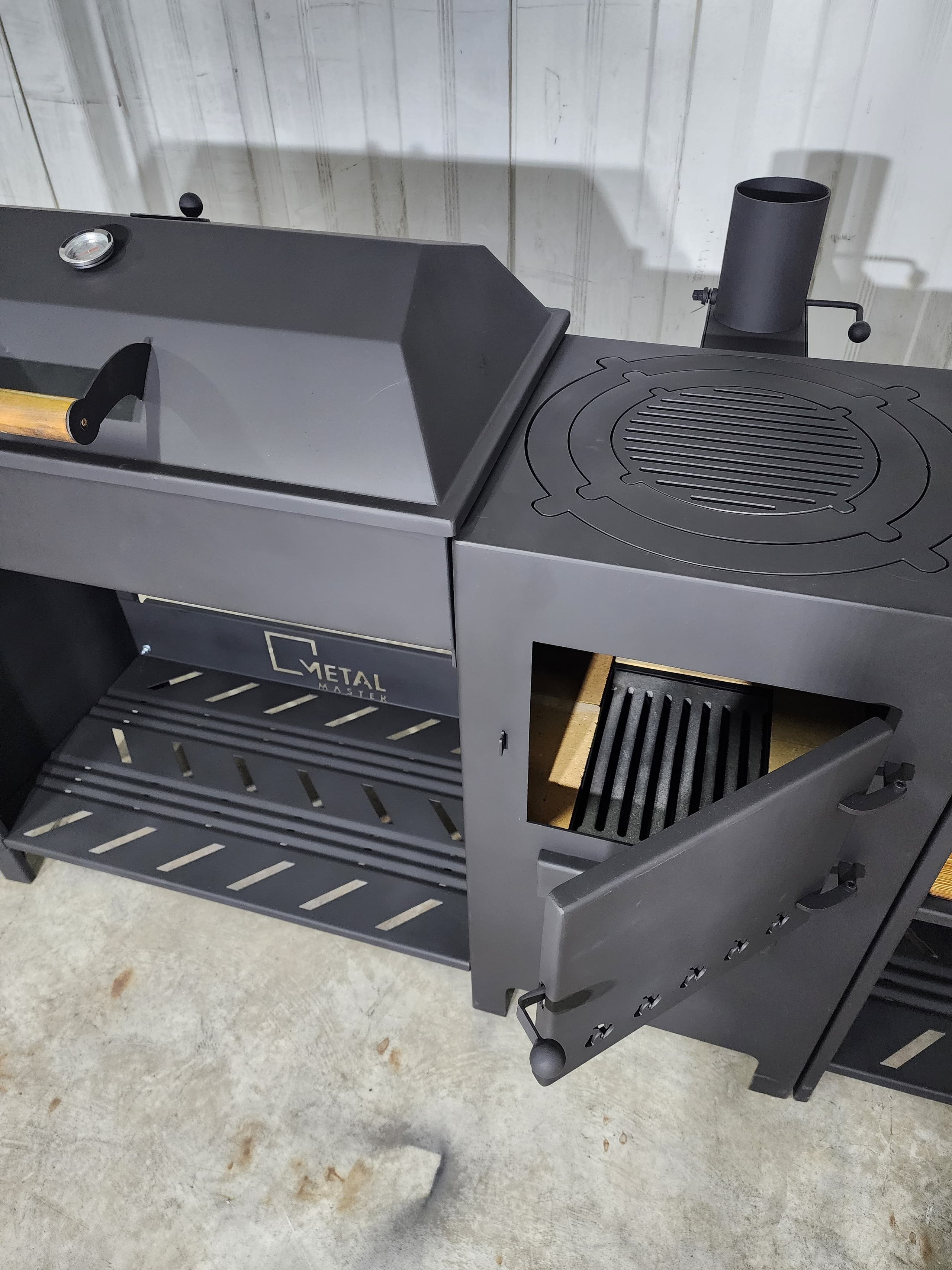 Джета с крышей. Купить / заказать мангал для дома в Краснодаре от производителя «Мангал Мастер»