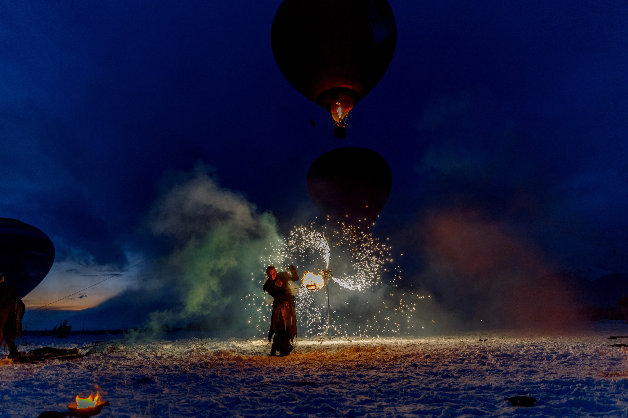 ЯБЛОКИ НА СНЕГУ. Свадебный фотограф Иркутск, репортажный фотограф Иркутск