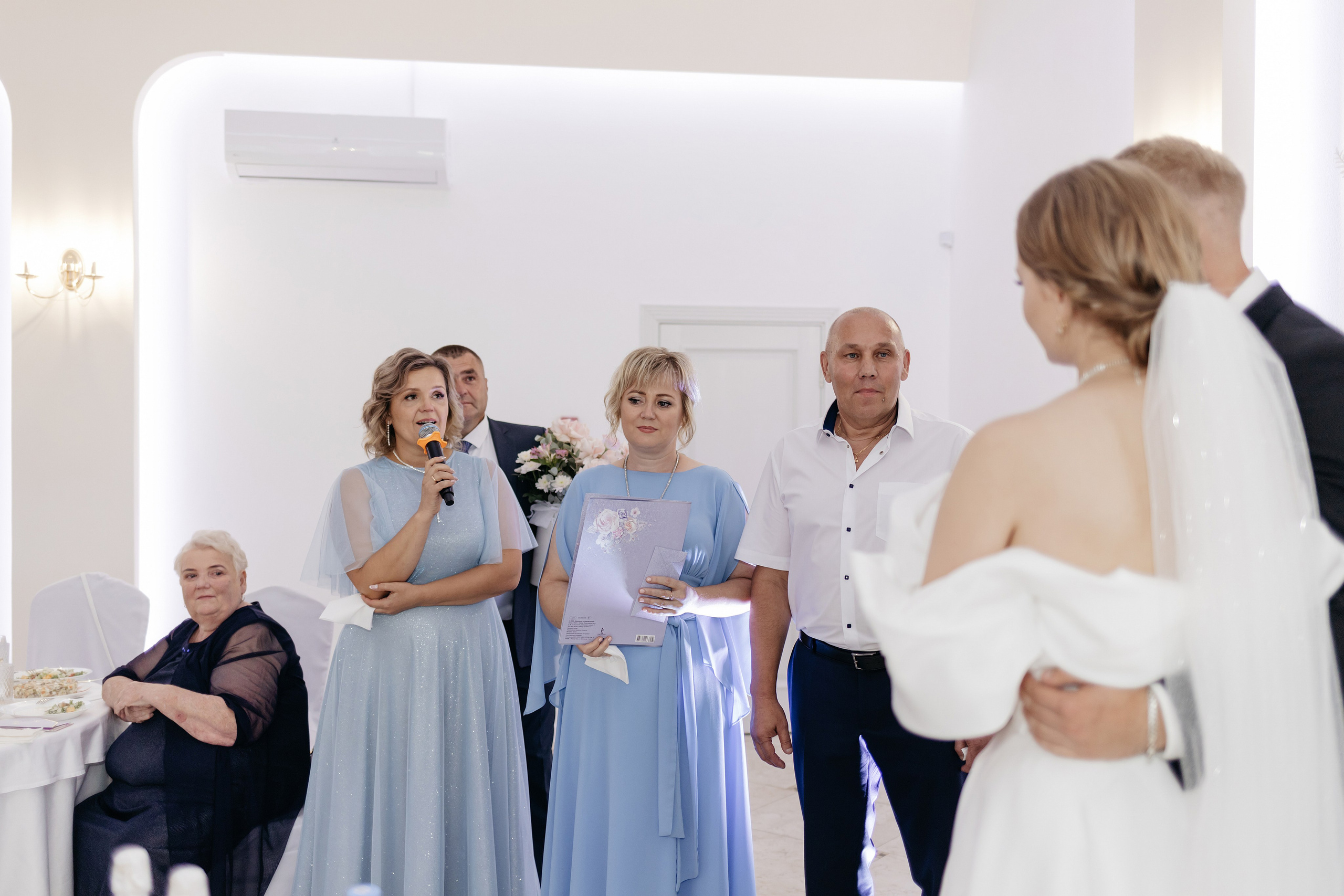 Валерия и Дмитрий. Свадебный фотограф в Пскове и Санкт-Петербурге | Анна Голикова