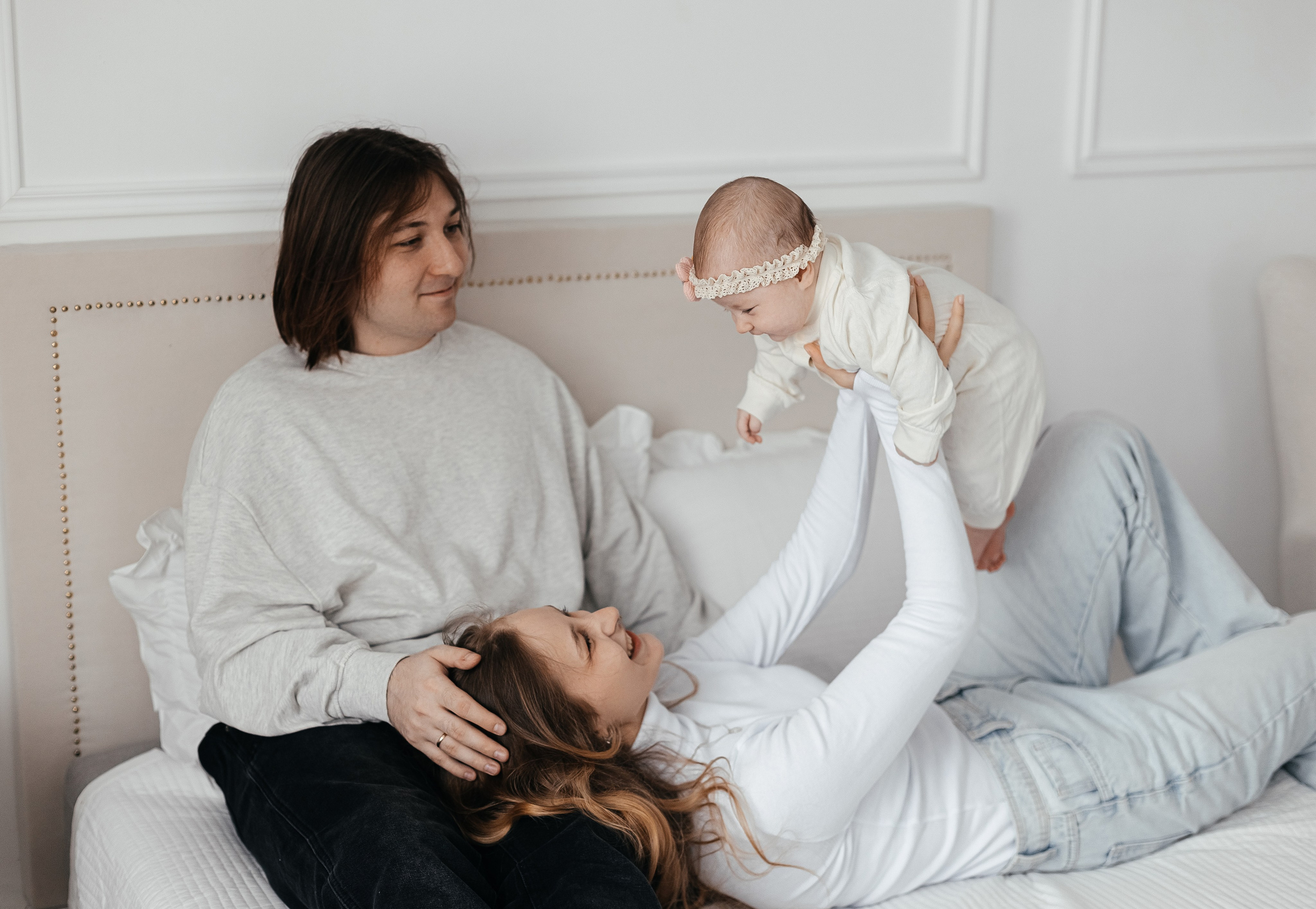 Зоя, Дима и Вика. Главная