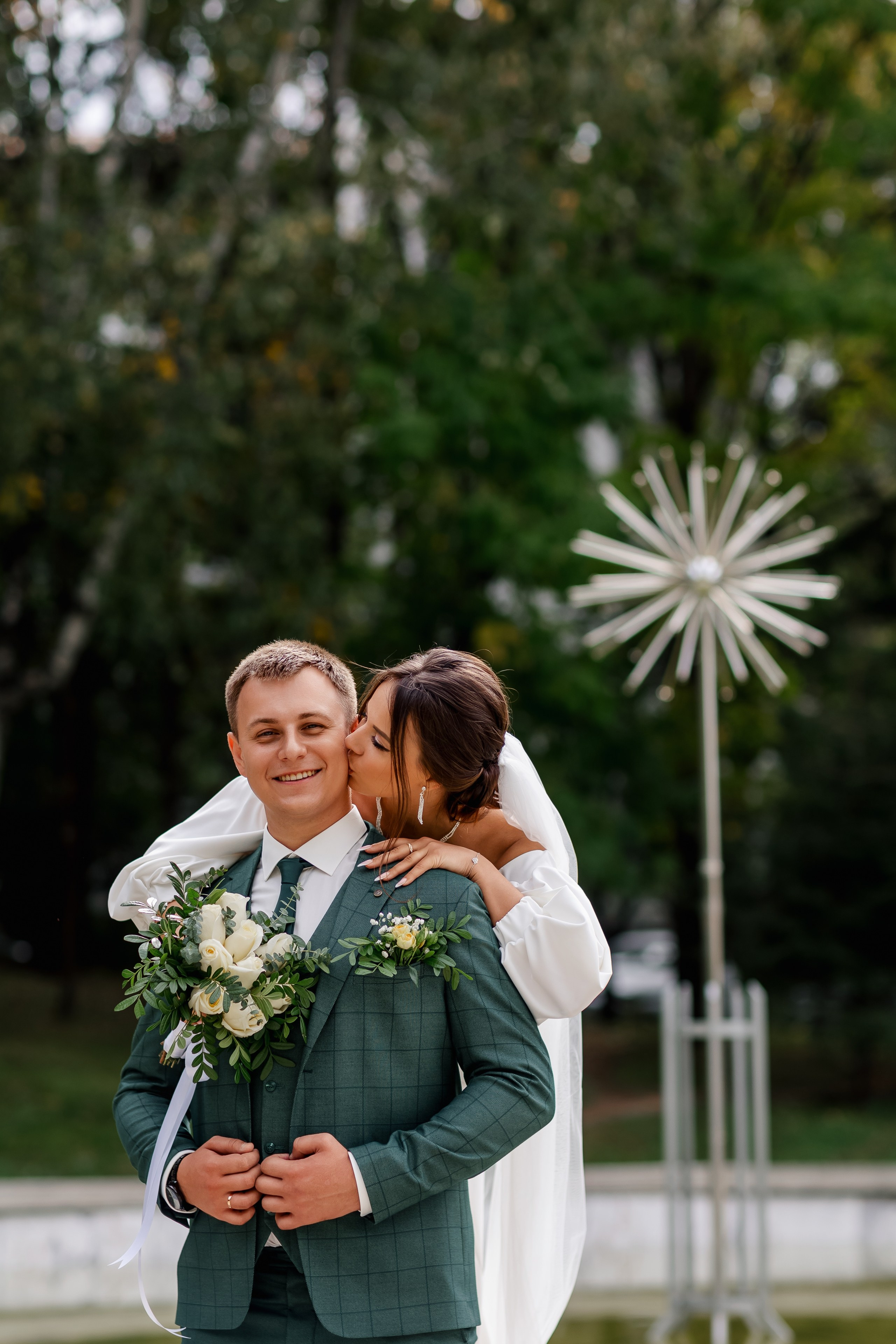 Олег и Юлия. Свадебная прогулка. Свадебный фотограф в Хабаровске