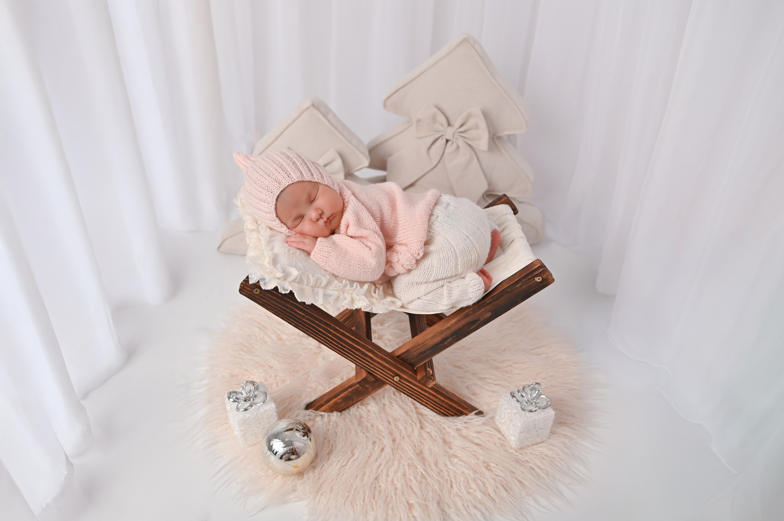 Ясмина 8 дней. Фотограф Новорожденных и семейный Элла Огай г. Сатпаев