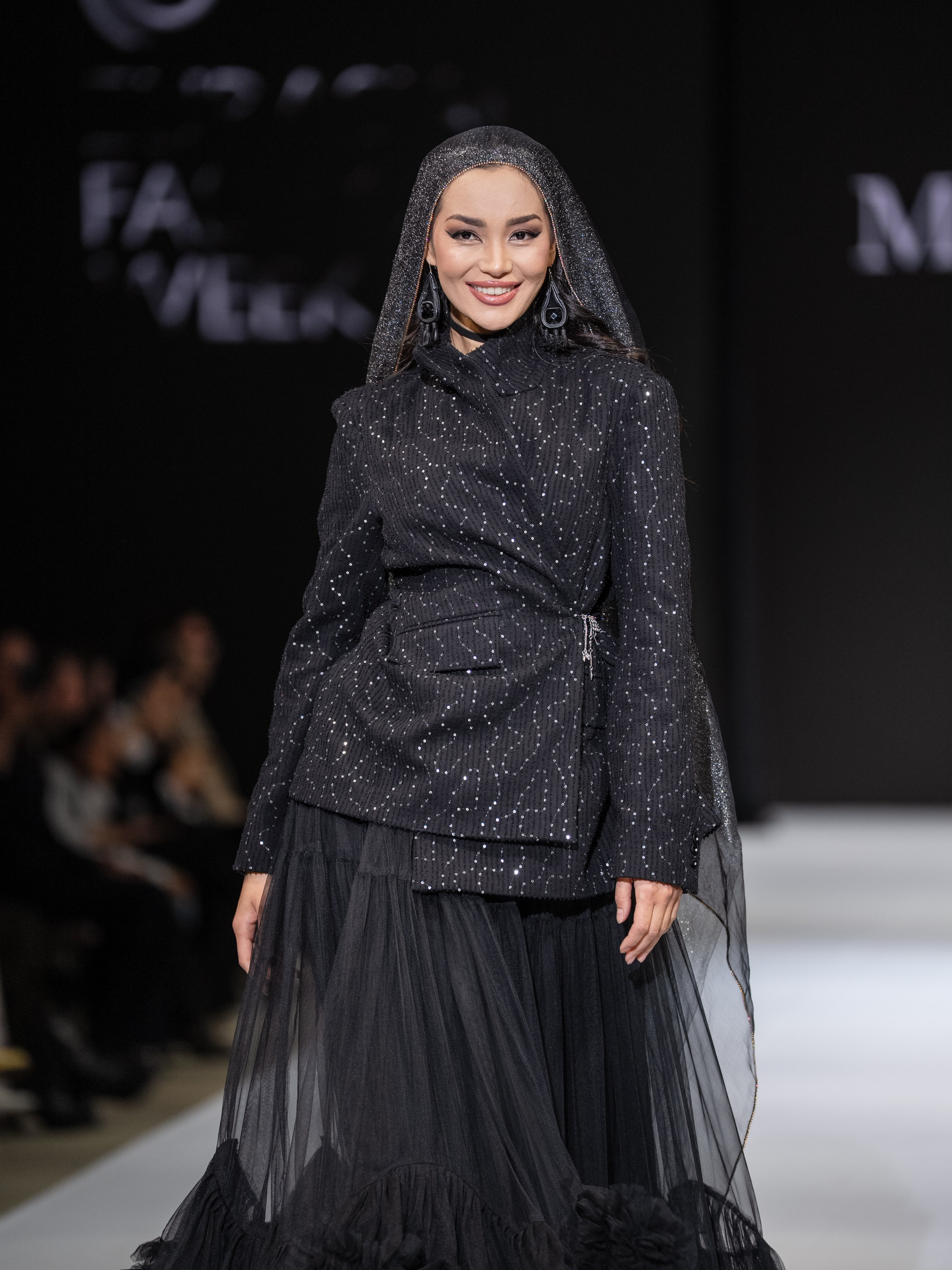EURASIAN FASHION WEEK Malique. Сайт Алматинского НЮ АРТ, будуар и фэшн фотографа Дениса Карпенко