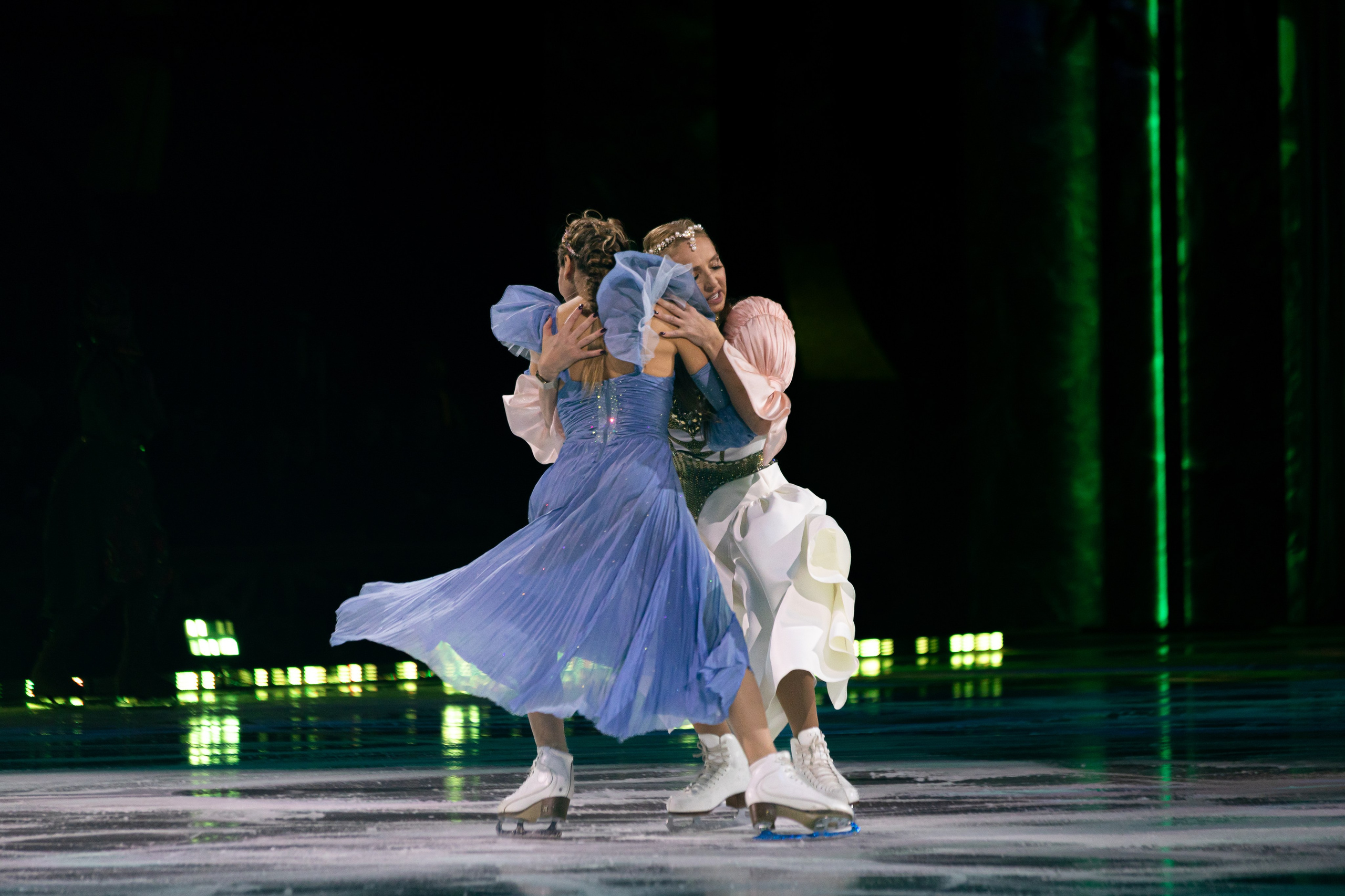 Ледовое шоу Татьяны Навки — «Золушка». Спортивный фотограф — Никита
