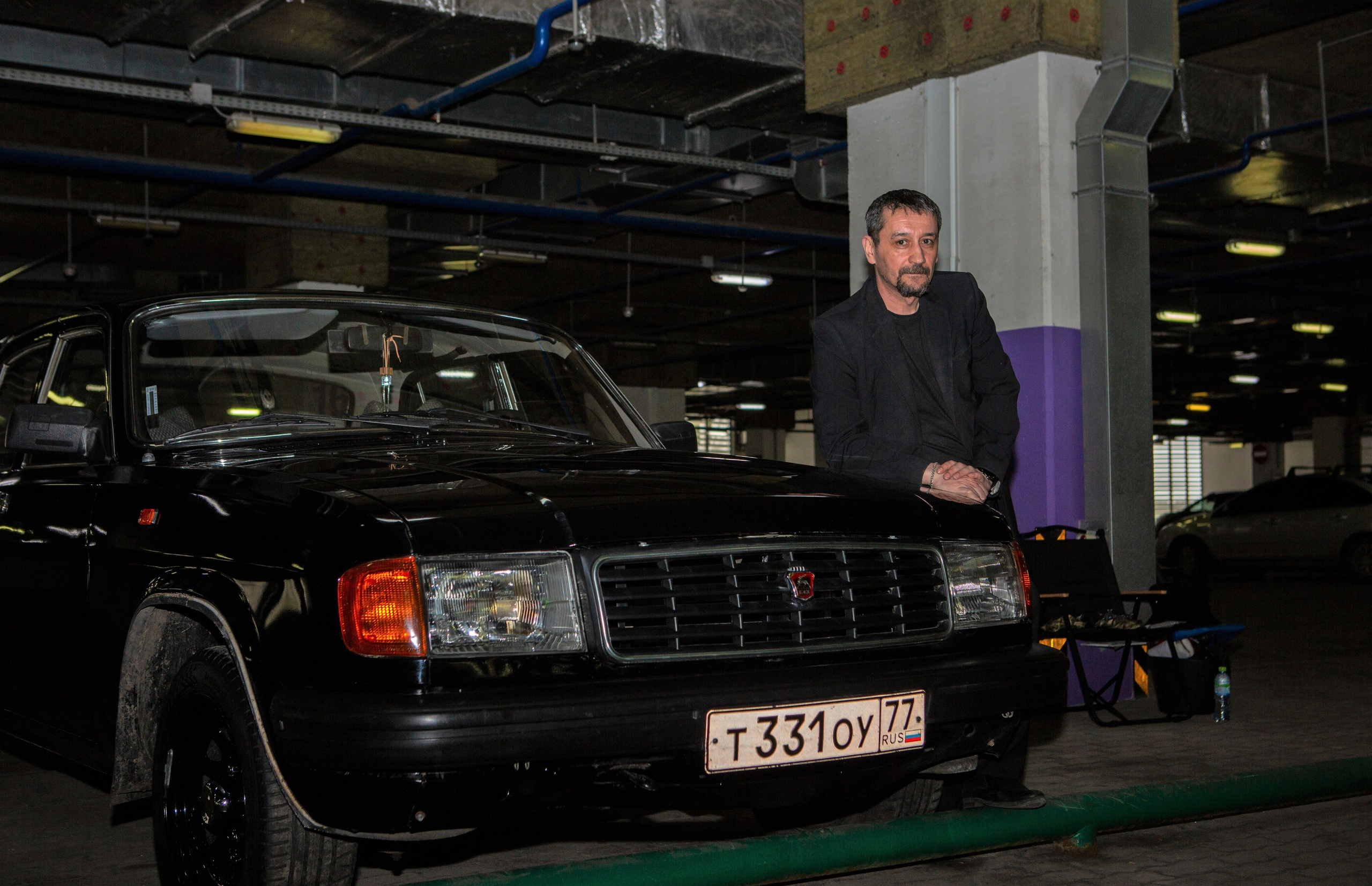 Фотосессия на парковке. Эдуард. Репортажный, семейный, свадебный, портретный фотограф