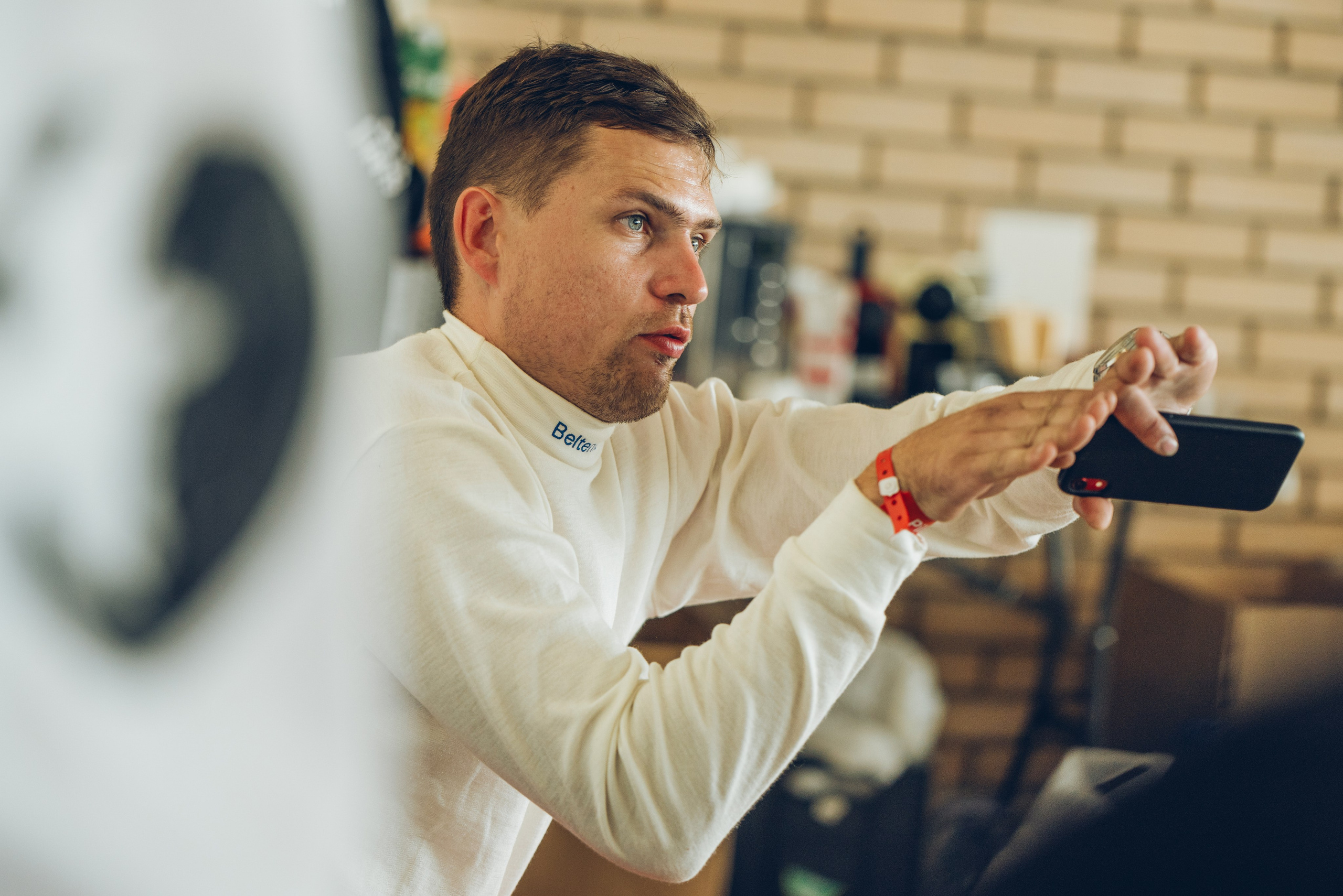 Rds запад ADM Raceway. DeLorein