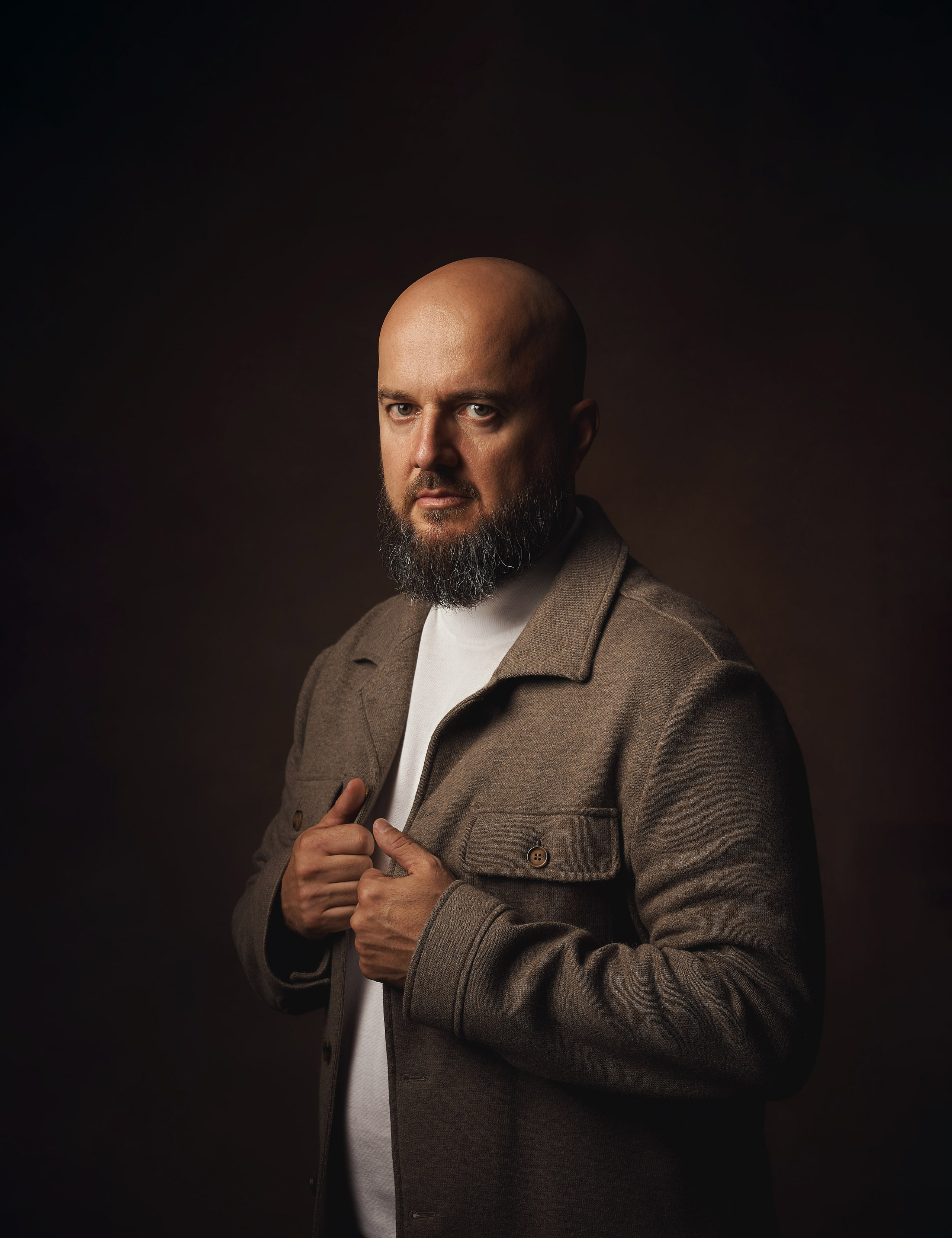 Портретная семейная фотосессия в студии. Семейный фотограф Евгений Опарин