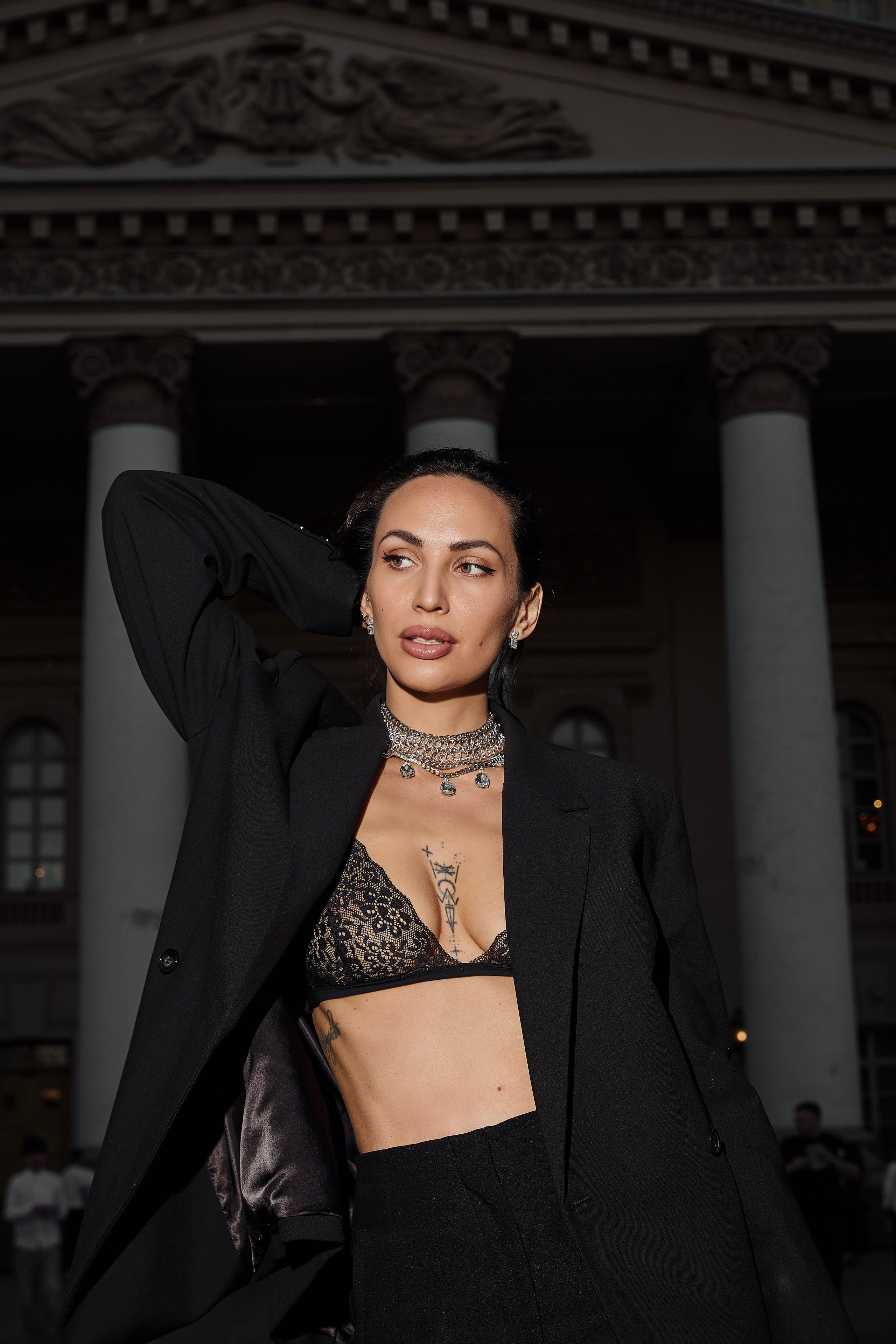 STREET. Фотограф Оля Мороз Москва портретный фотограф нейрофотосессия