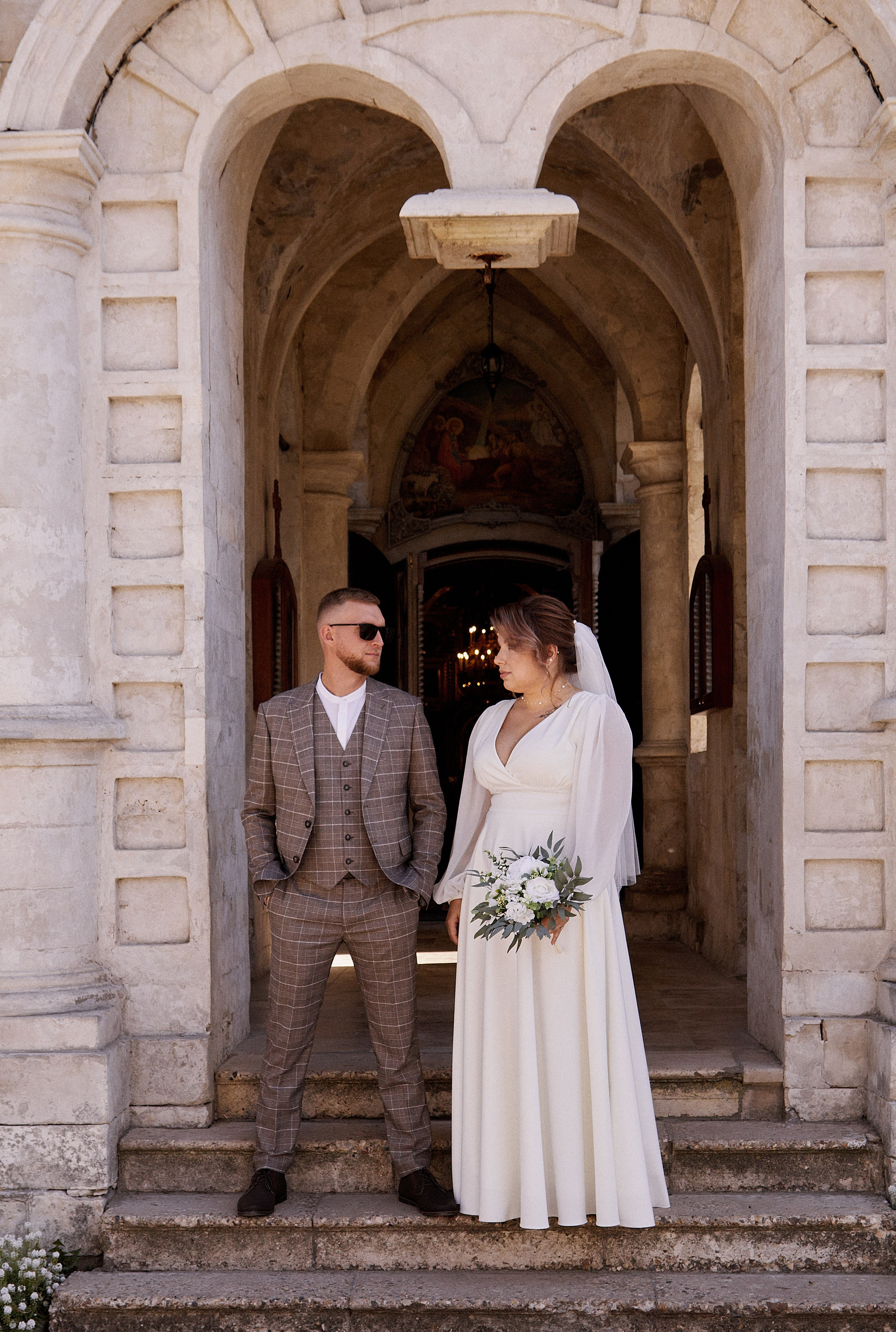 Алевтина и Дмитрий. Владимирский храм. Фотограф лавстори Москва/МО Приятелева Ангелина