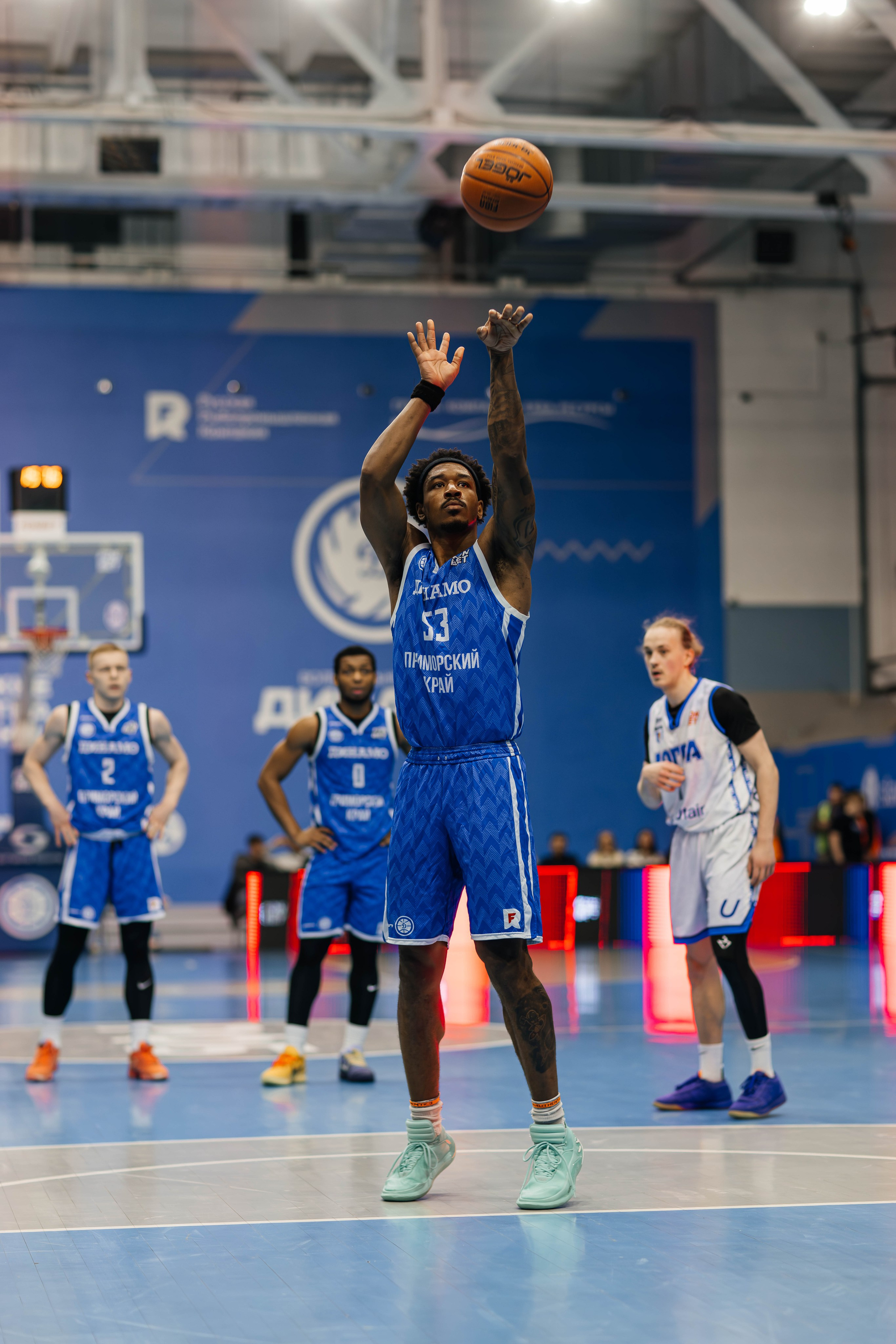 Баскетбол — Динамо. Репортажный и свадебный фотограф во Владивостоке Максим Цой