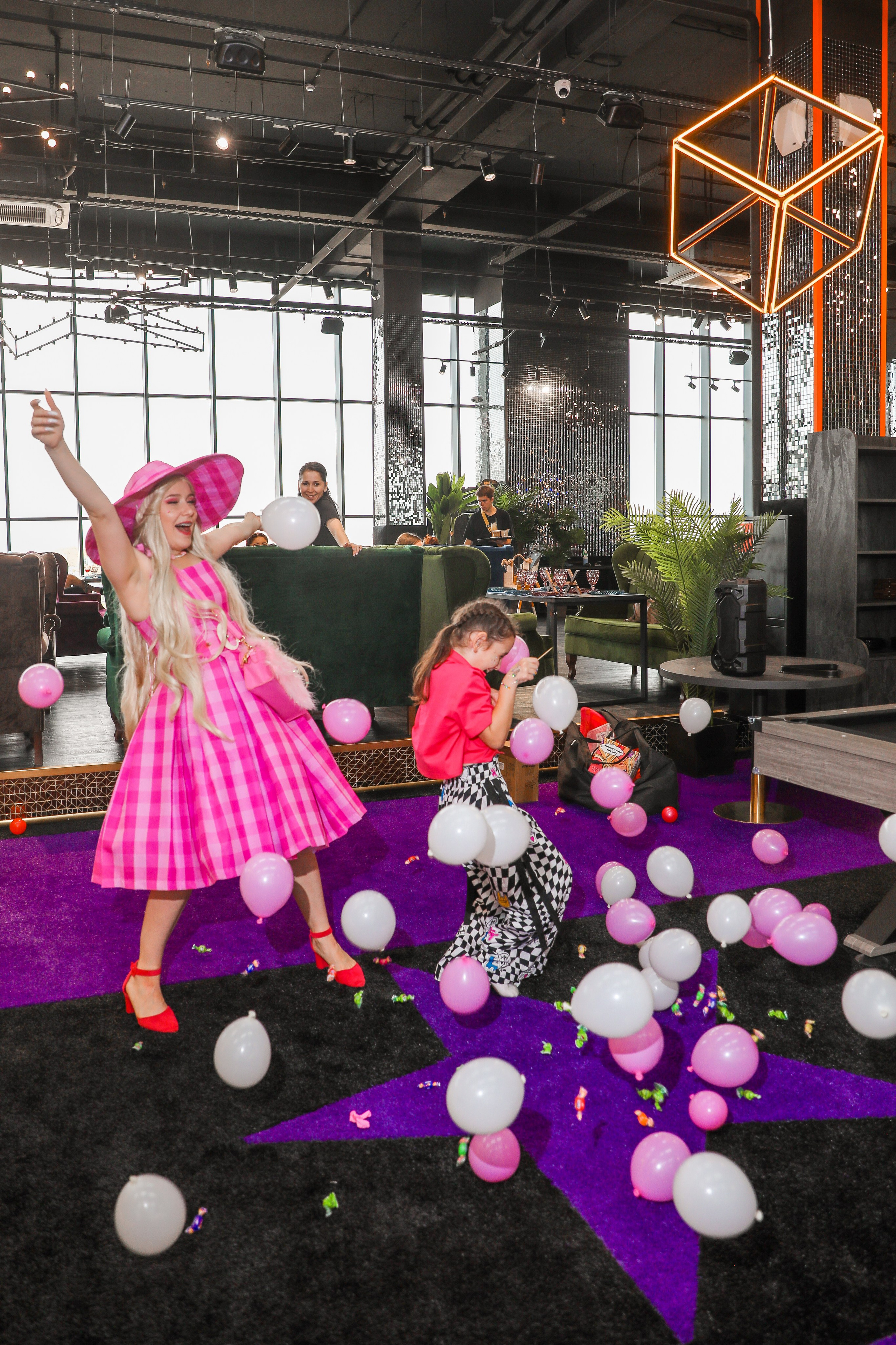 ДЕТСКИЕ МЕРОПРИЯТИЯ. Photographer Viktoriya Markushina «My world throug»