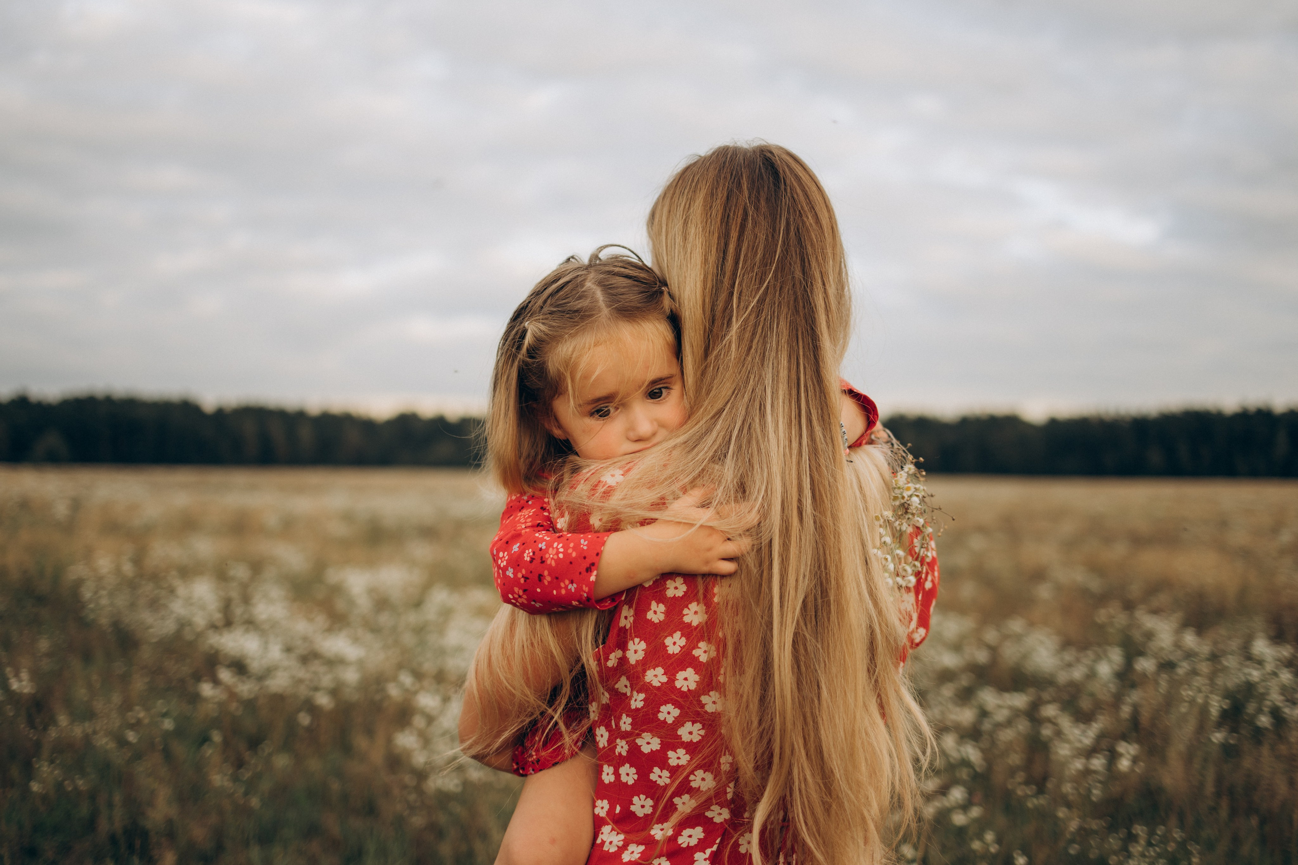 Мама и дочка (5.09.2025) г. Жуков (Калужская обл.). Надежда Стар семейный и церковный фотограф в Жукове и Калужской области