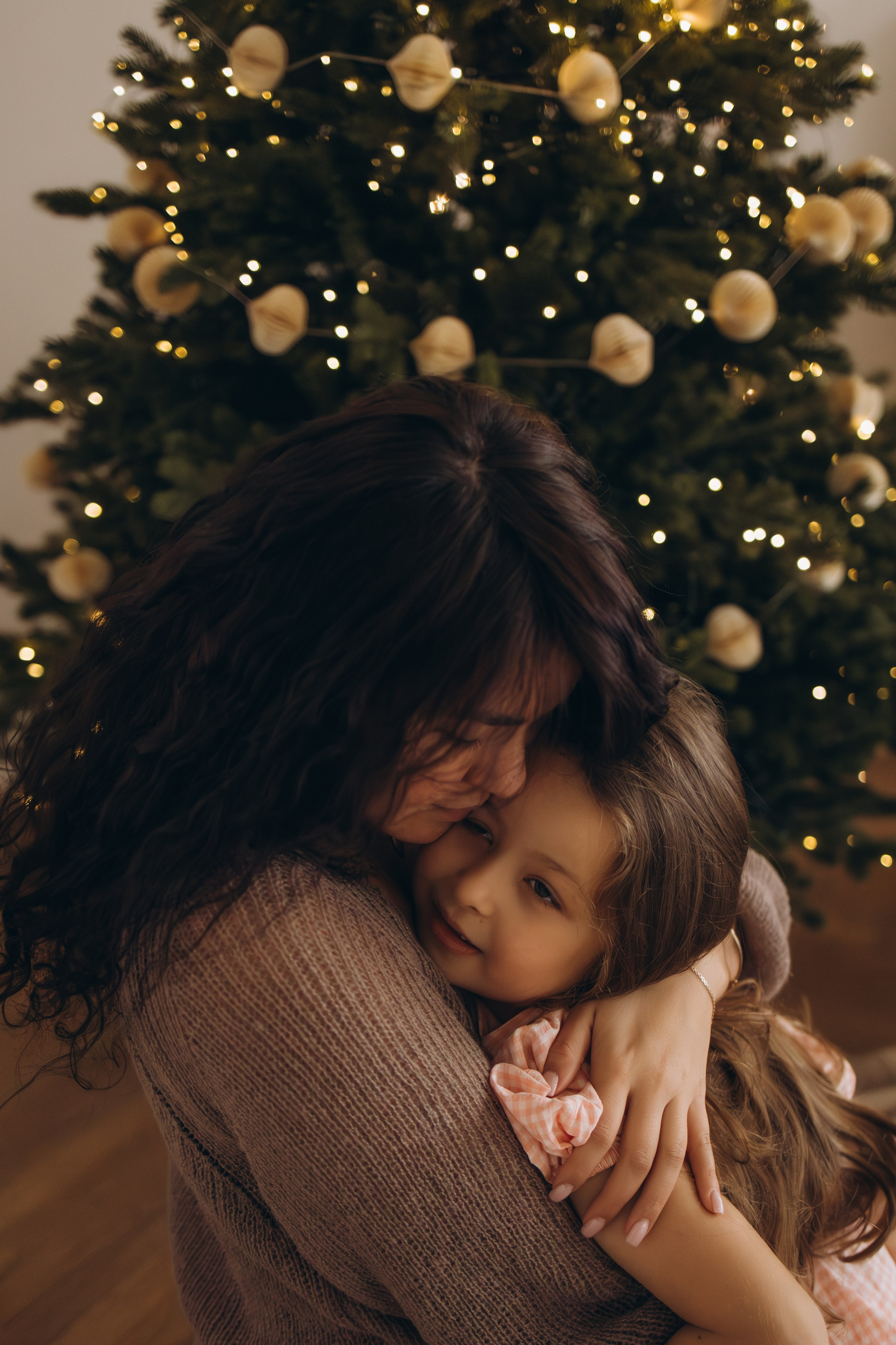 Мамочка и доченька в студии, г. Обнинск (Калужская обл.). Надежда Стар семейный и церковный фотограф в Жукове и Калужской области
