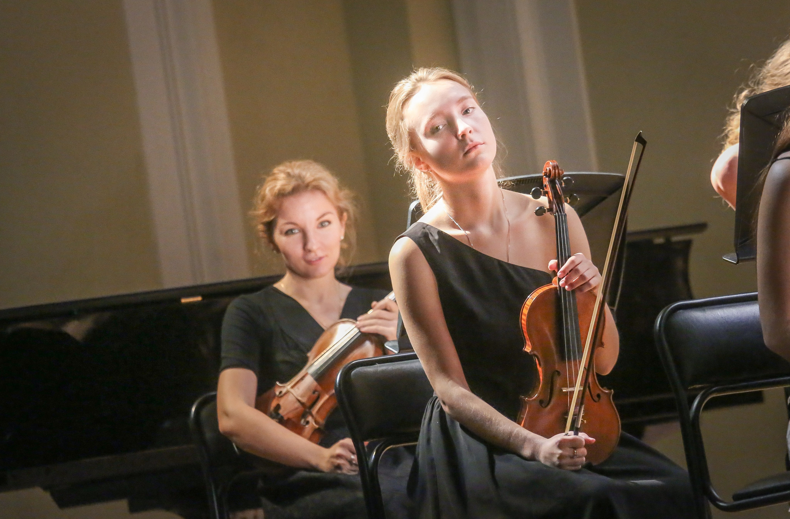 Путешествие из Вены в Москву — Музыкальная академия. Дарья Письменюк / Darya Leitstern — фотограф, музыкант, журналист, путешественник