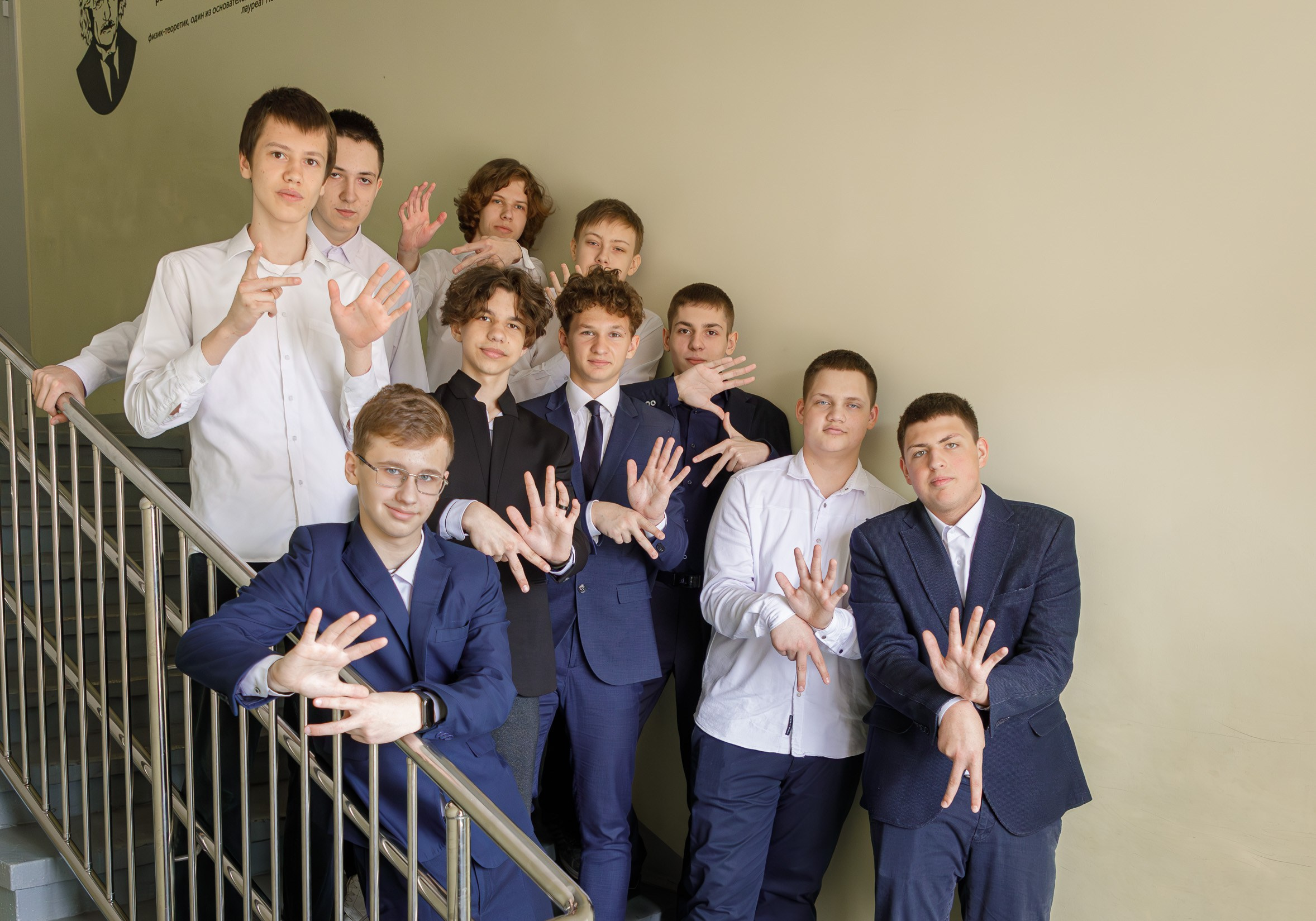 Стоимость выпускных альбомов. Выпускные фотоальбомы в Нижнем Новгороде — OSTFOTO студия