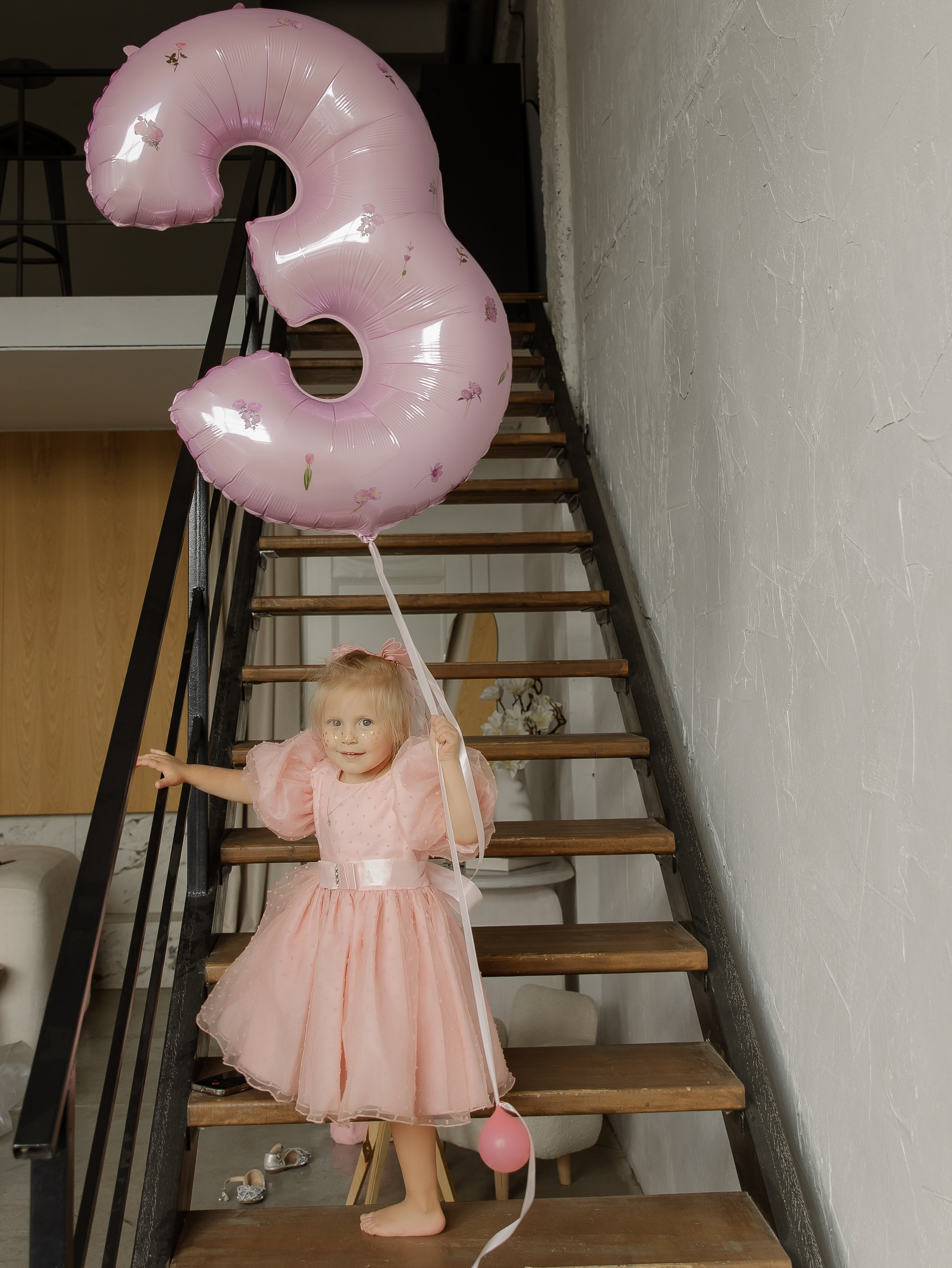 Семейная фотосессия в студии. СВАДЕБНЫЙ ФОТОГРАФ ЧЕЛЯБИНСК