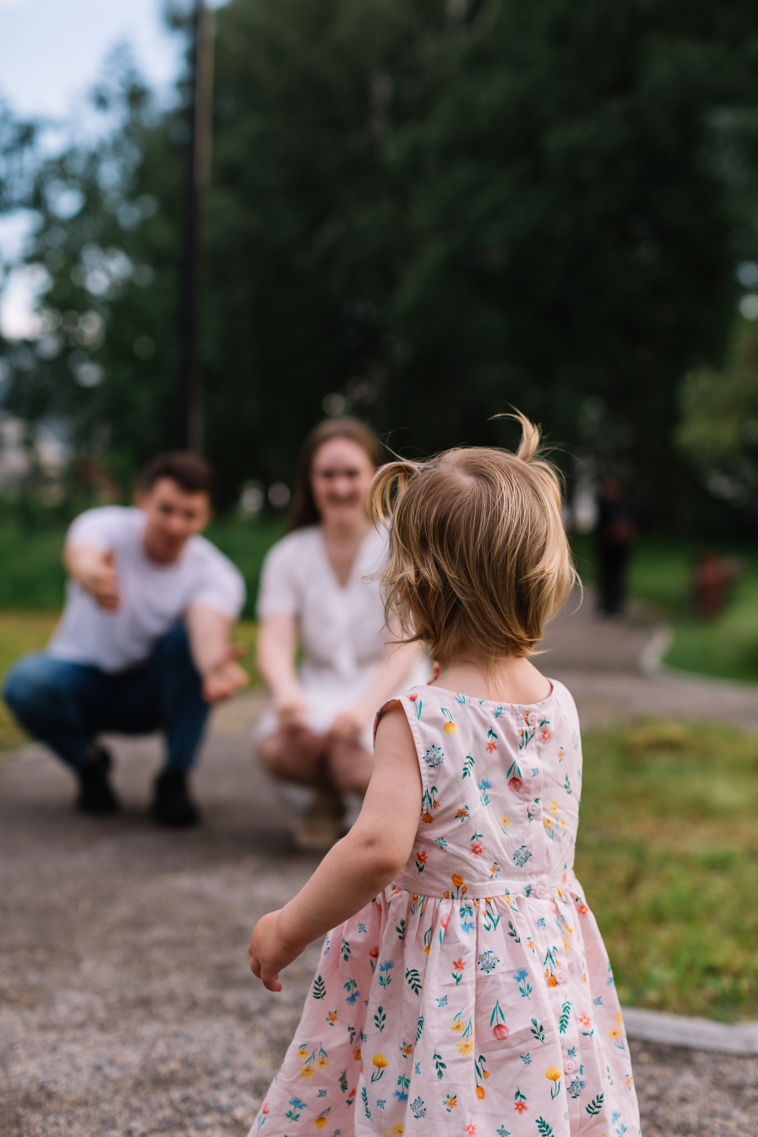 алёна малахова фотограф новосибирск семейный детский домашняя фотосессия в новосибирске день рождения репортажная съёмка фотосессия с лошадьми на конюшне деревня алтай  на природе фотосессия в детском саду мама и сын предложение руки и сердца идея  помолвка фотосессия берег закат детский день рождения годик торт аниматор лофт игровая продолжение следует prodoljenie_sleduet_  корпоратив тимбилдинг первоклашка линейка  контент  бизнес портрет оперный новат франция берет весна девушка мама и дочь мать и дитя